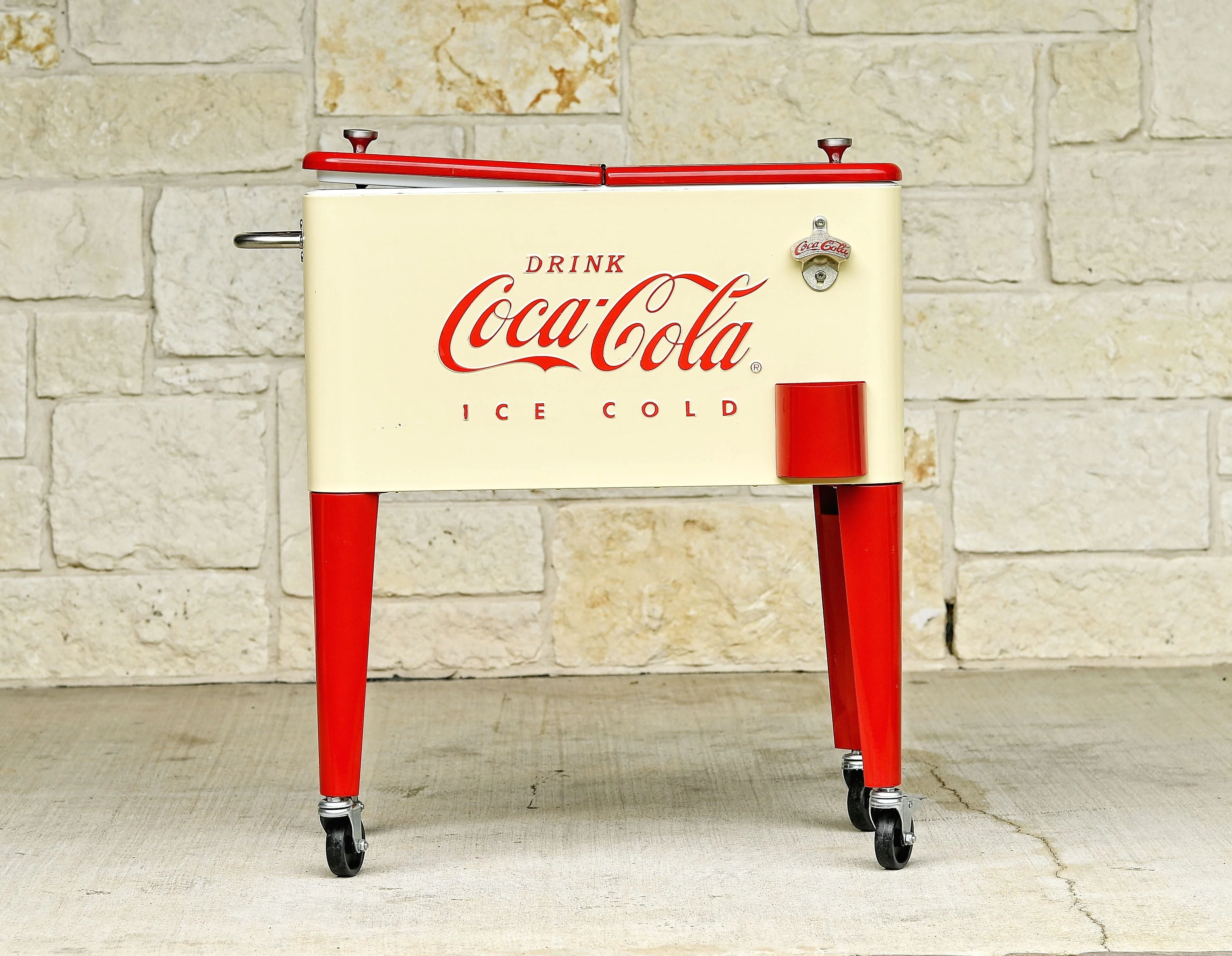 Leigh Country Licensed Coca-Cola Series CP 98111 Metal 60 Qt Outdoor Patio Cooler - Image 5