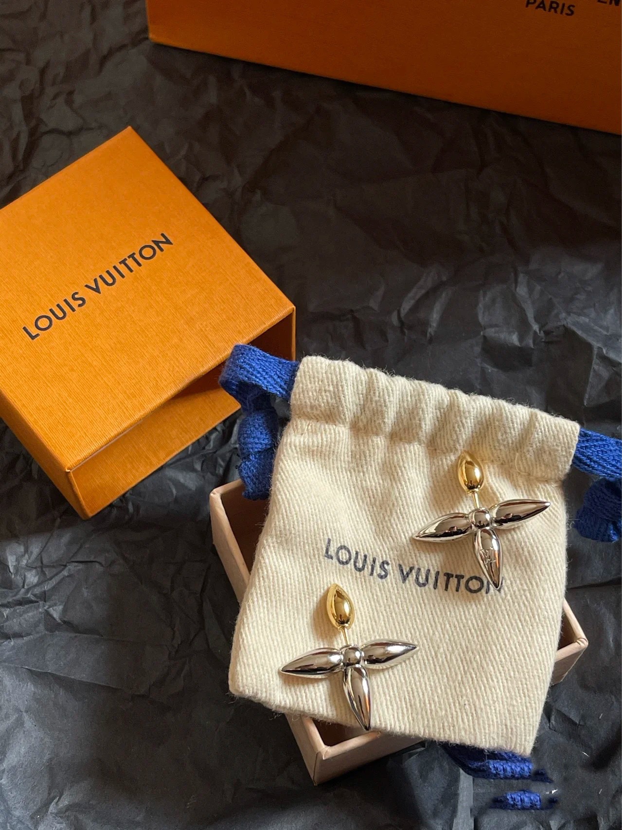 Louis Vuitton Mixed Metal Color Blossom Louisette Earrings - Original Replica Club