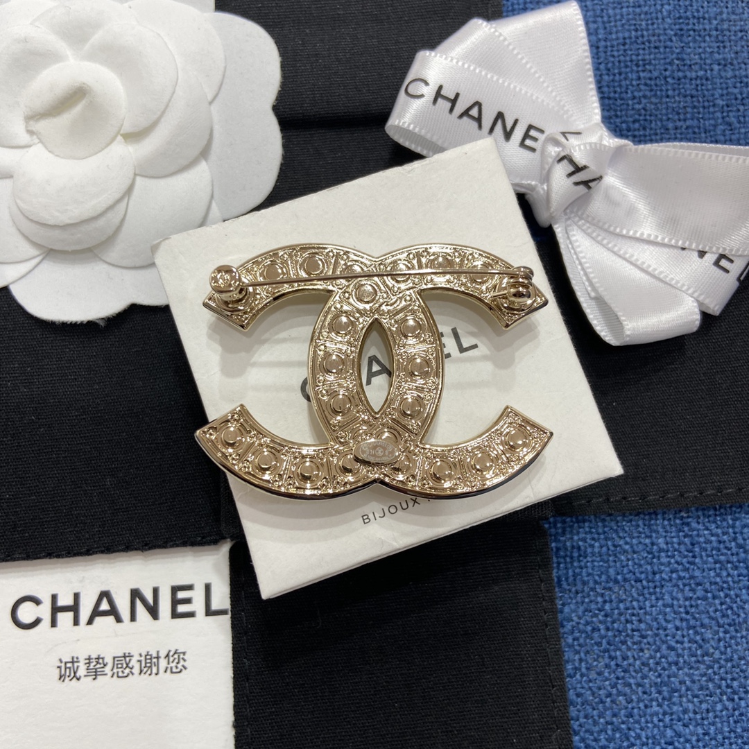 Chanel Light Gold Pave Pearl Brooch - Original Replica Club