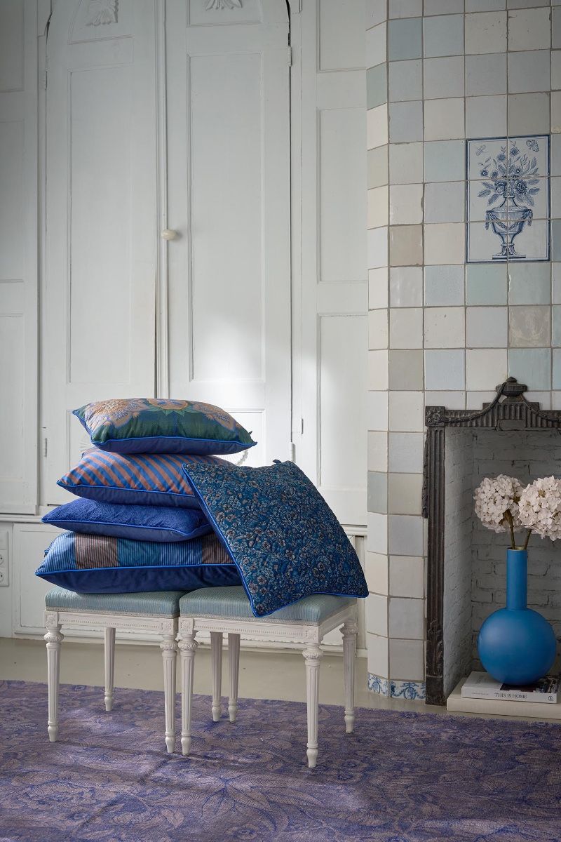 Cushion Quilted Daisy Dreams Blue