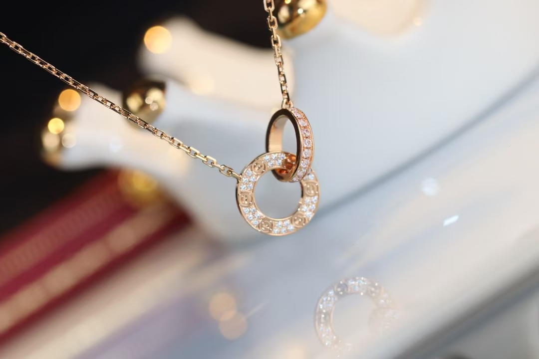 Cartier LOVE Pendant Necklace - Original Replica Club