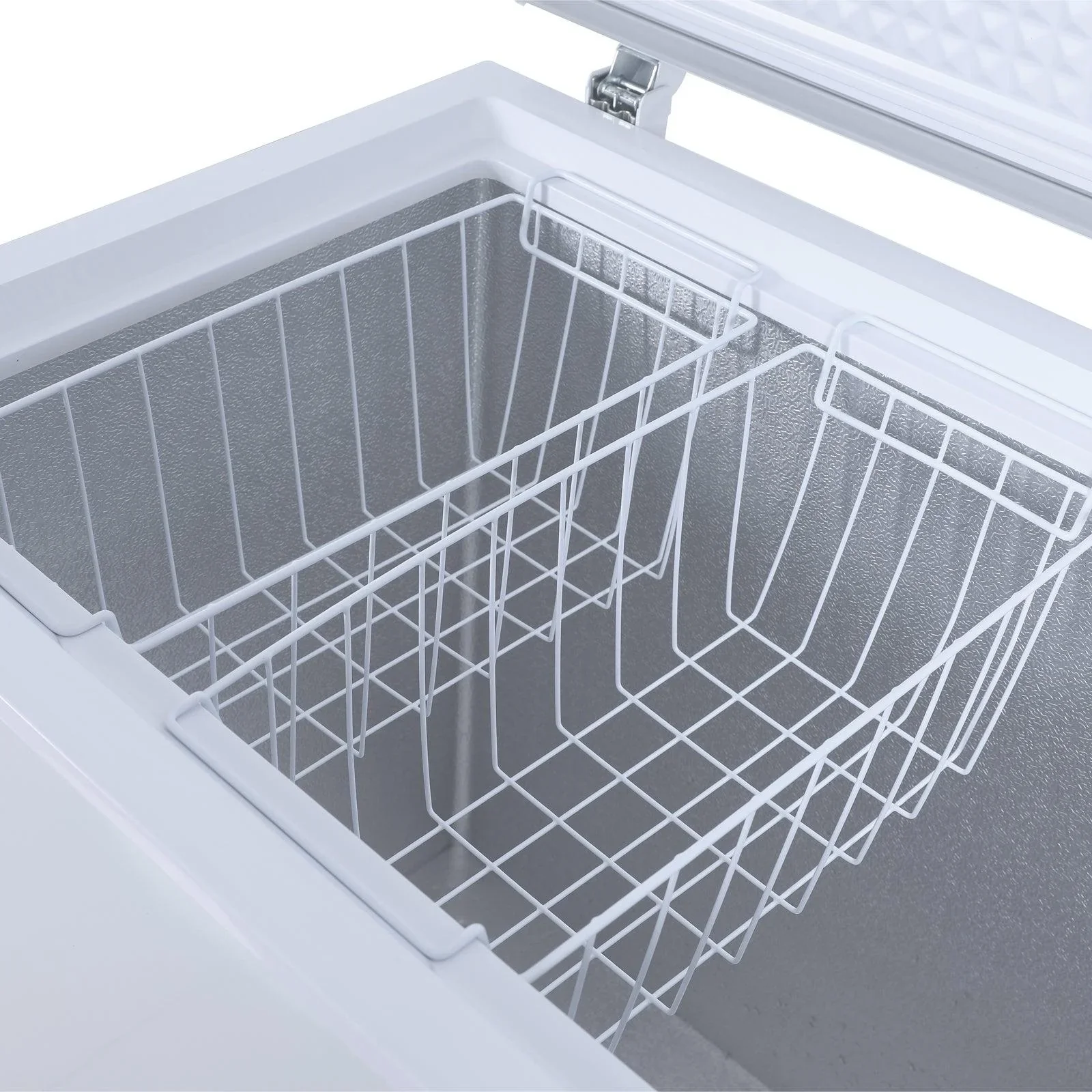 Avanti CF10F0W 10 Cu. Ft. White Chest Freezer