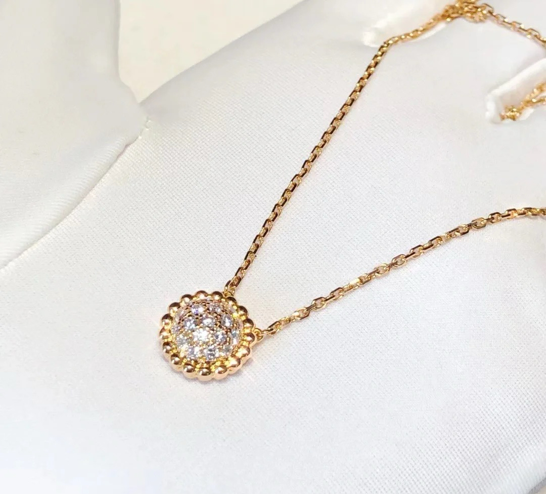 VCA Perlee Diamond Pendant Necklace - Original Replica Club