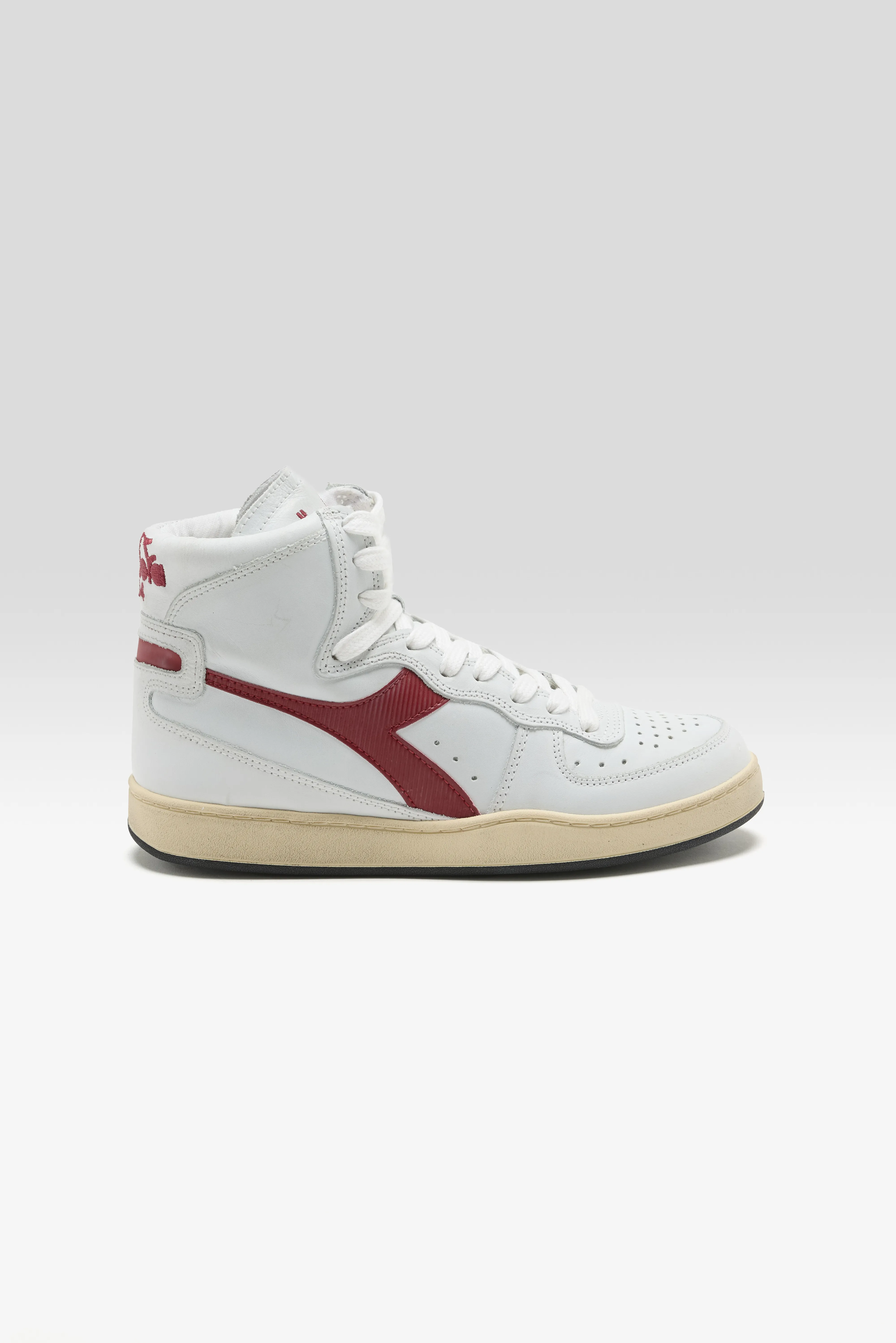 Bellerose Mi Basket Metal Used for Women (261 / W / RED)