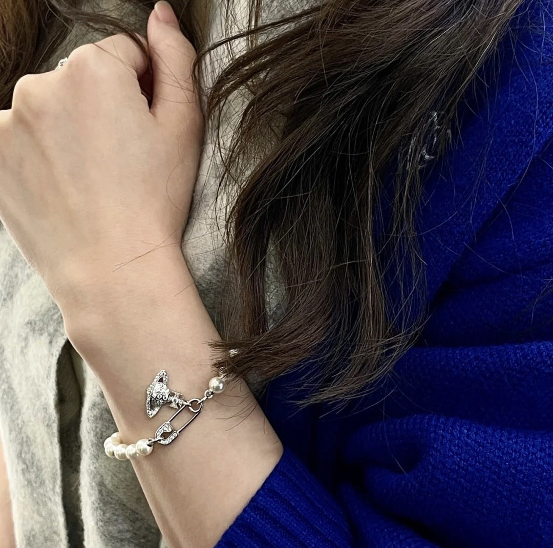 Vivienne Westwood Pearl Bracelet - Original Replica Club