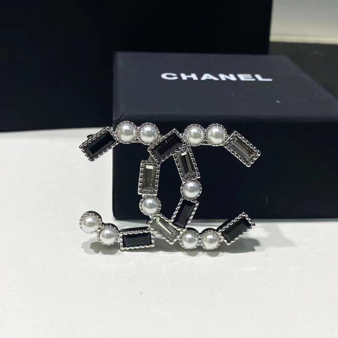 Chanel Pearl Black CC Brooch - Original Replica Club