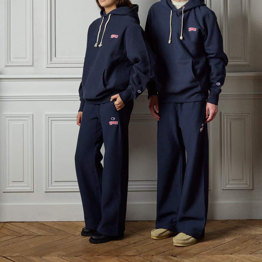 Merci x Champion - Jogging Straight Patch - Navy