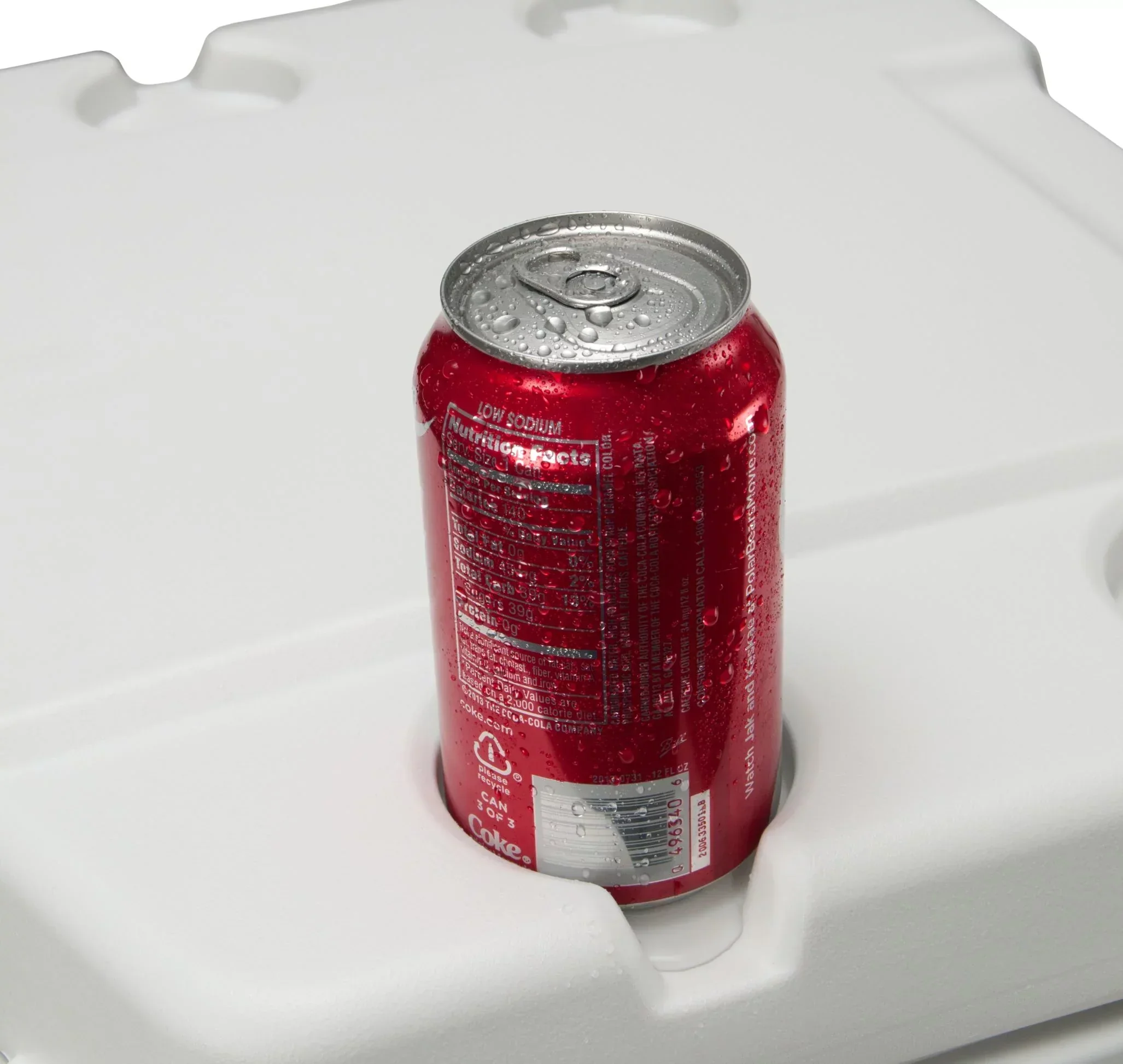 Igloo 52 QT 5-Day Marine Ice Chest Cooler With Wheels, White - Image 14 Igloo 52 QT 5-Day Marine Ice Chest Cooler With Wheels, White - Image 14