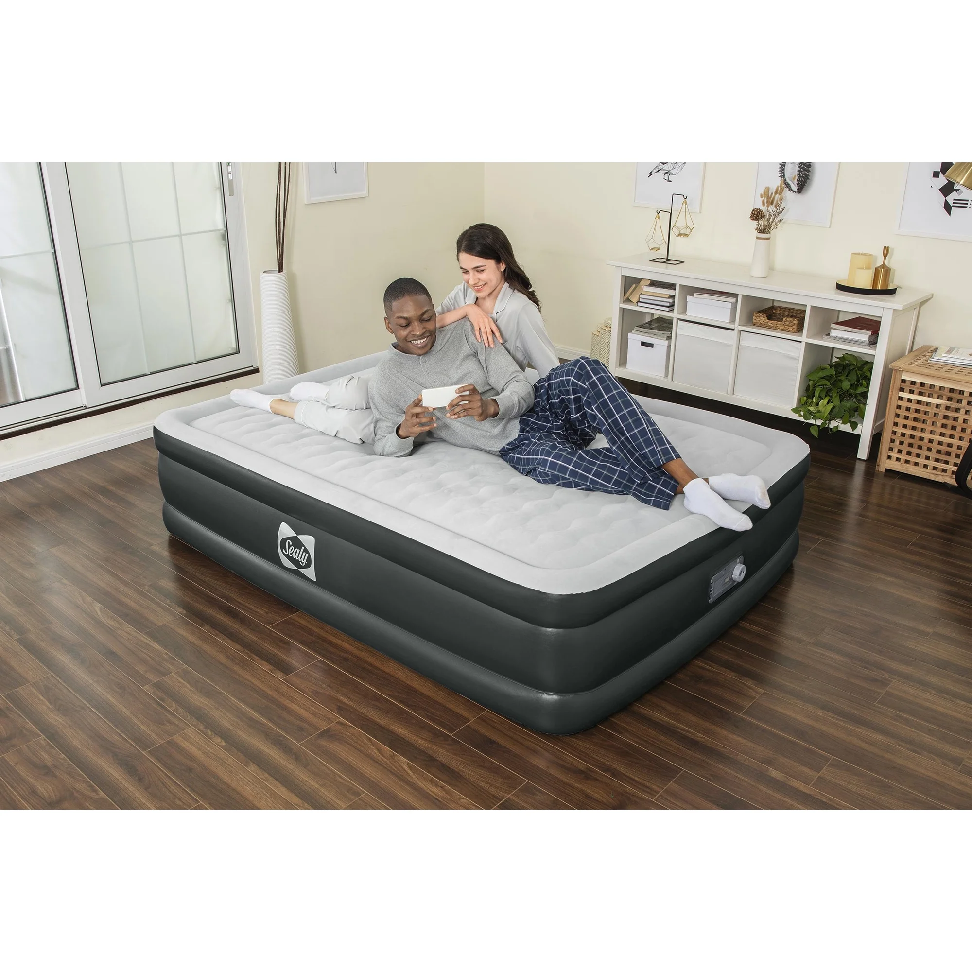 Sealy Tritech 20" Air Mattress Inflatable Bed Twin with Built-In AC Pump - Image 15