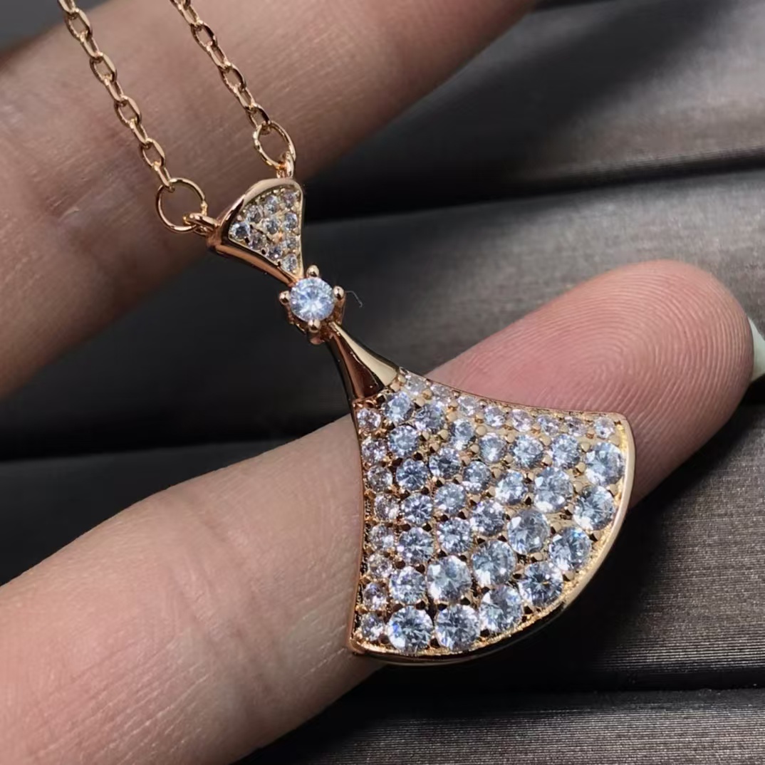 Bvlgari Divas' Dream Necklace - Original Replica Club