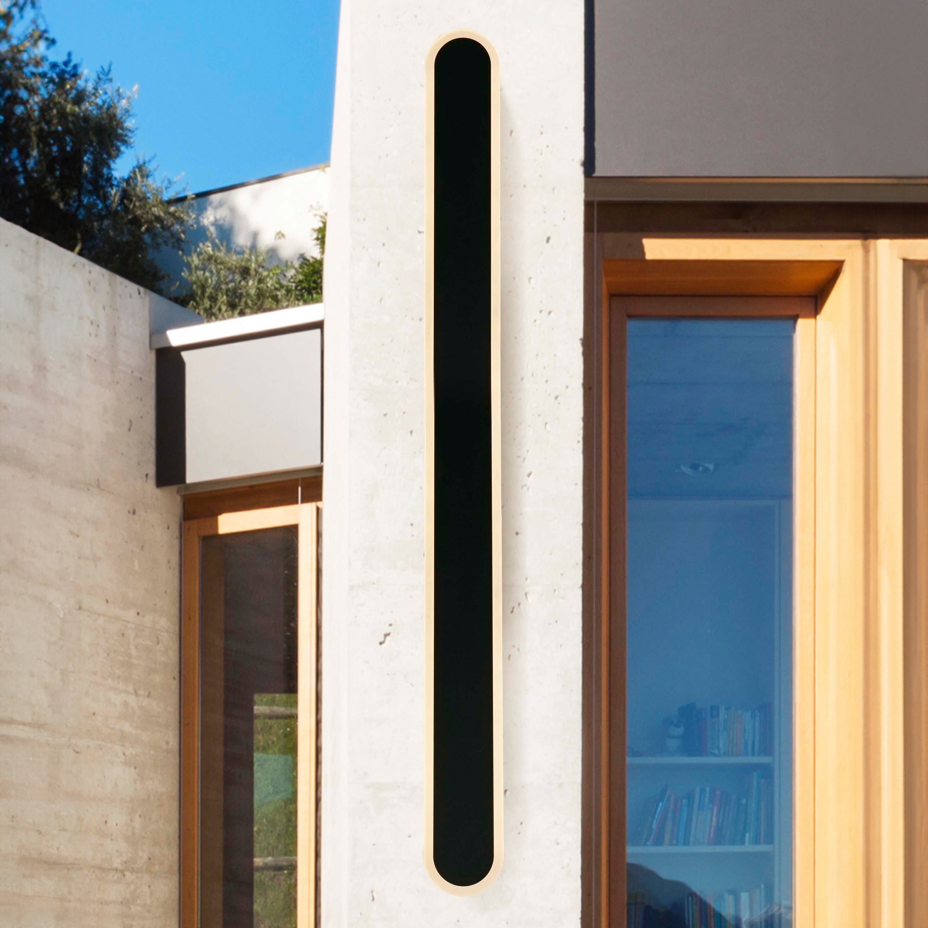 Searchlight Bordo Wandlamp - Zwart