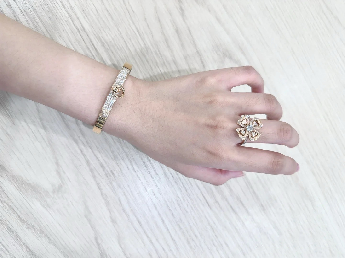 Bvlgari Fiorever Ring - Original Replica Club