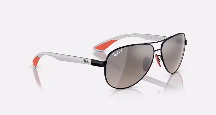 Ray-Ban RB8331M SCUDERIA FERRARI COLLECTION