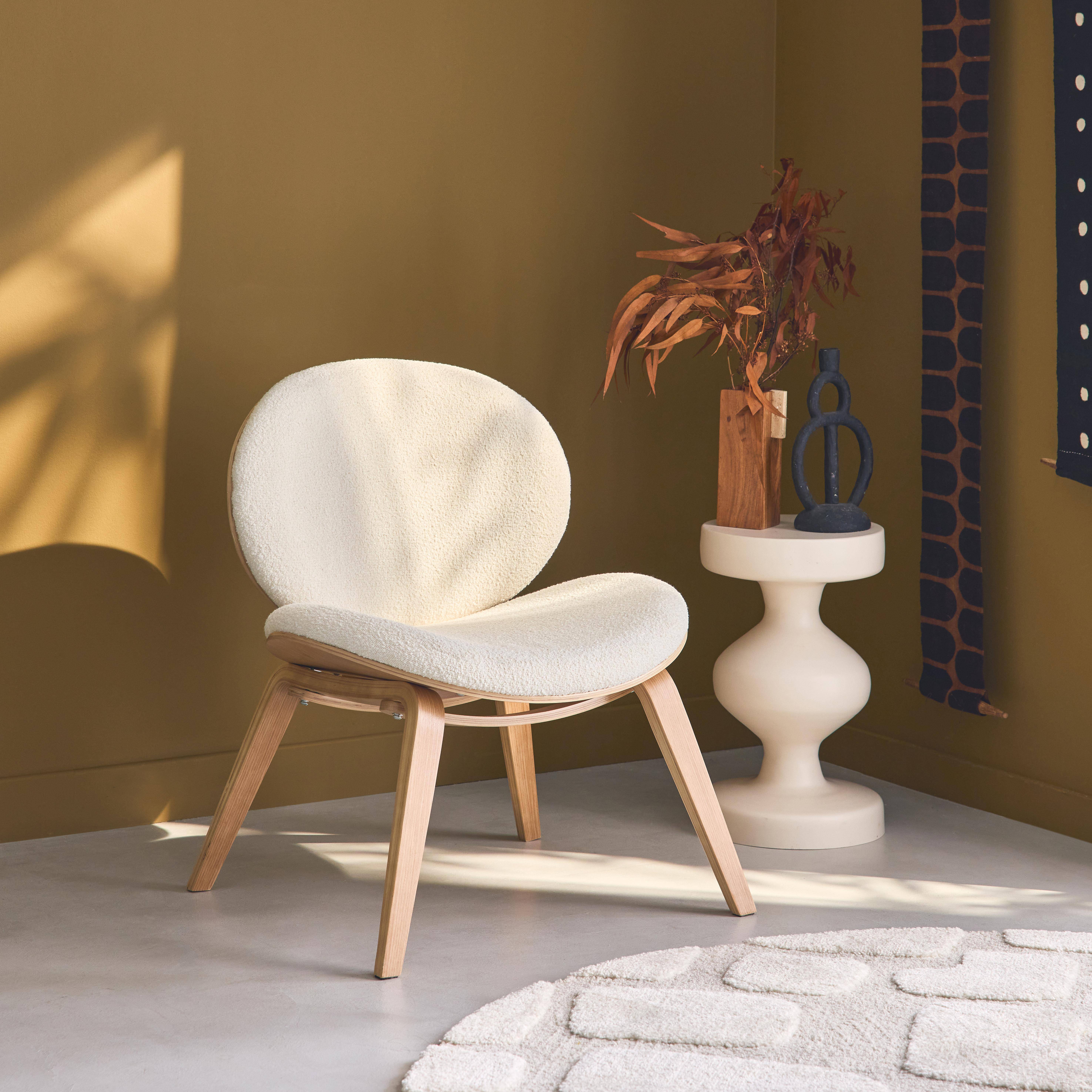 Ines - Sillón de madera curvada y borreguito