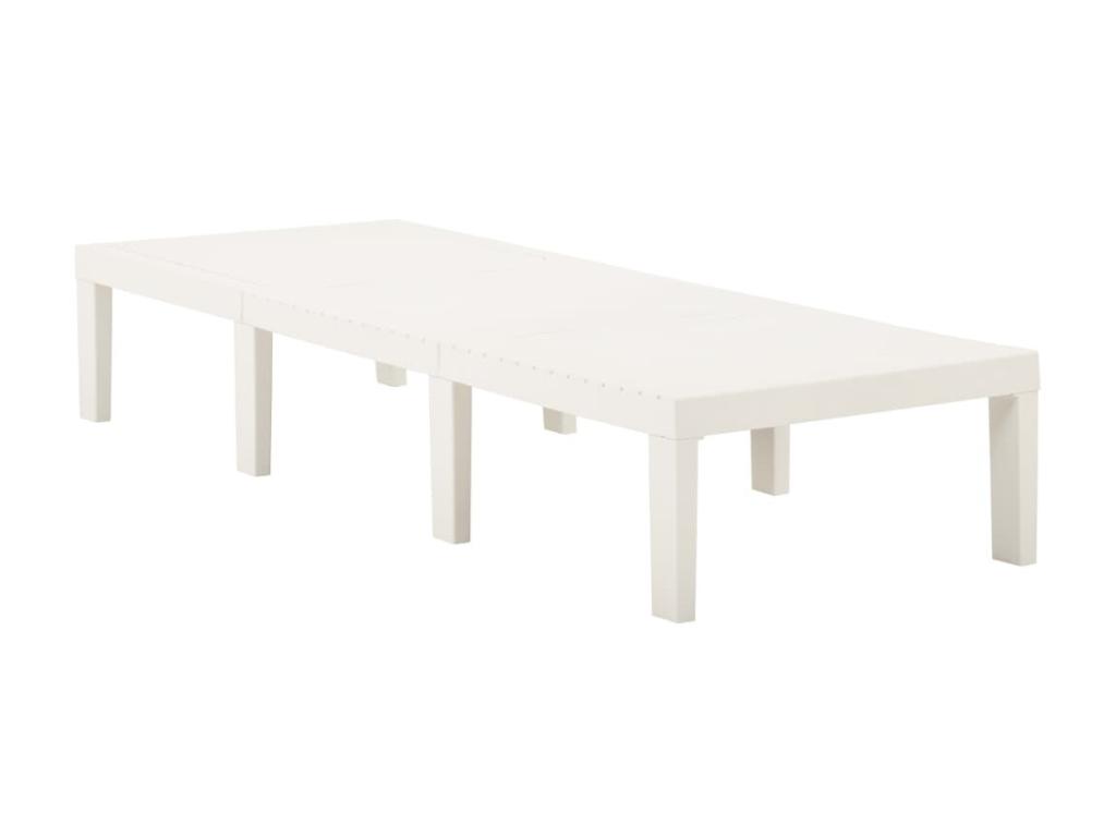 Sillón de plástico blanco