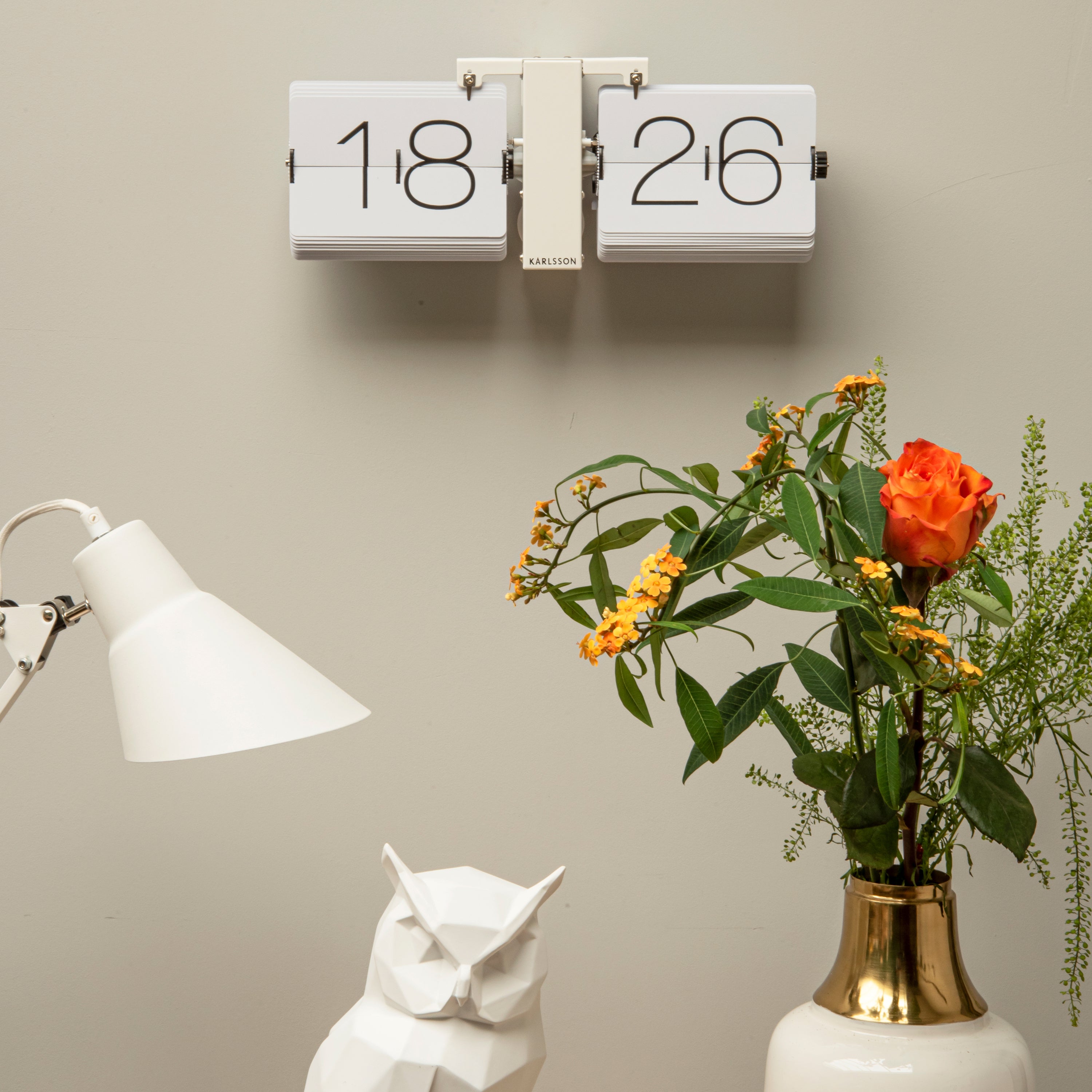 Karlsson No Case Flip Tafel-/Wandklok