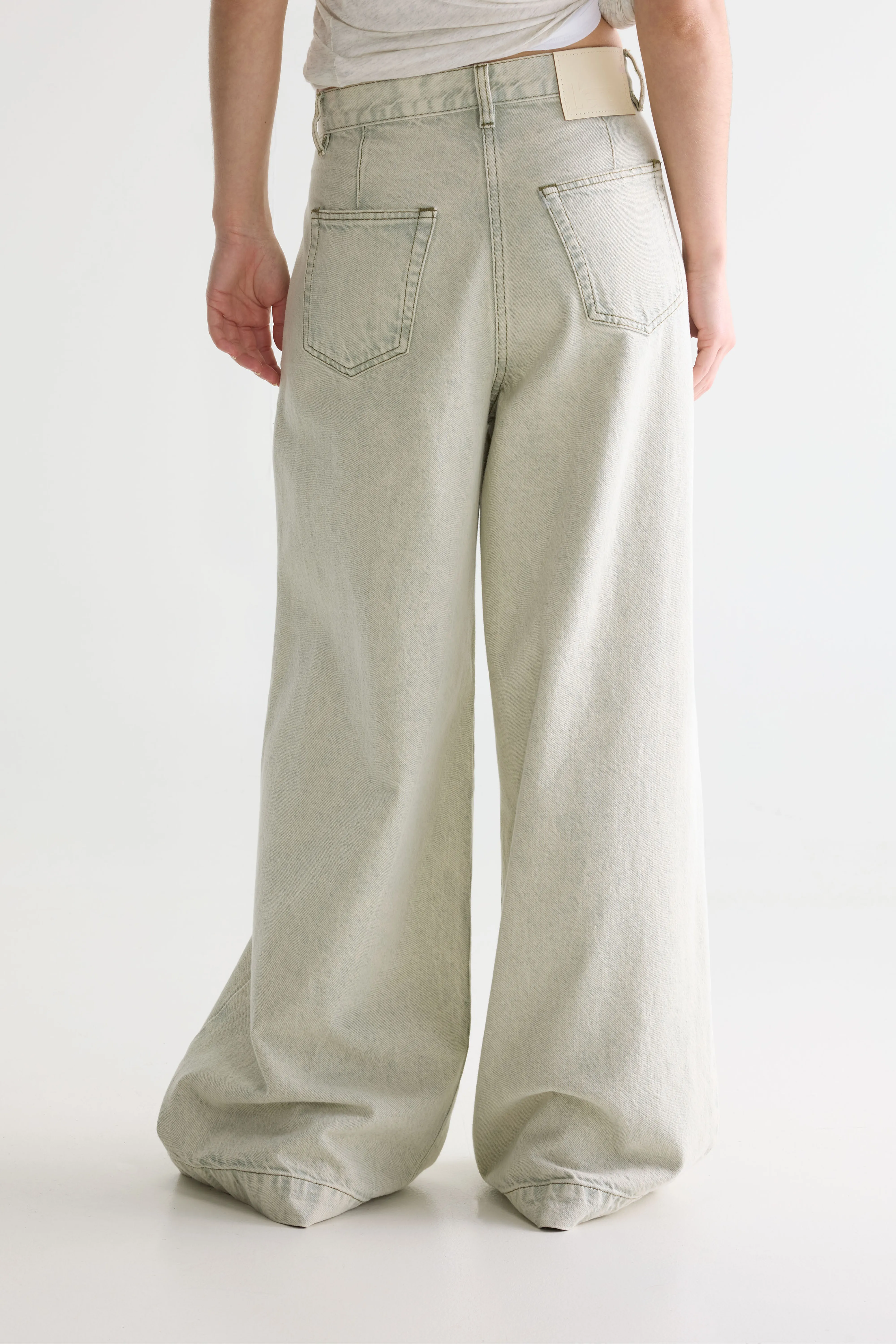 Bellerose Denim N. 74 - super-wide jeans (261 / W / JADEITE)