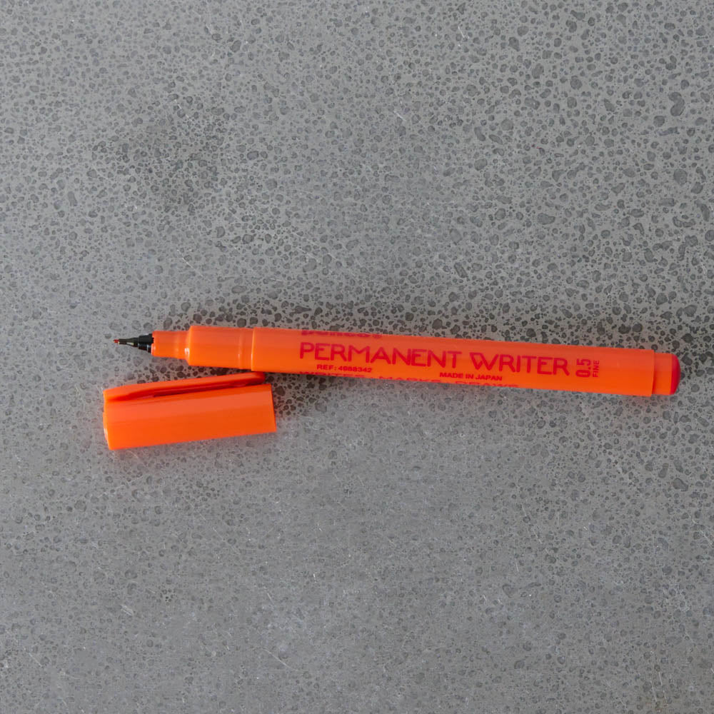 Stylo permanent - Rouge