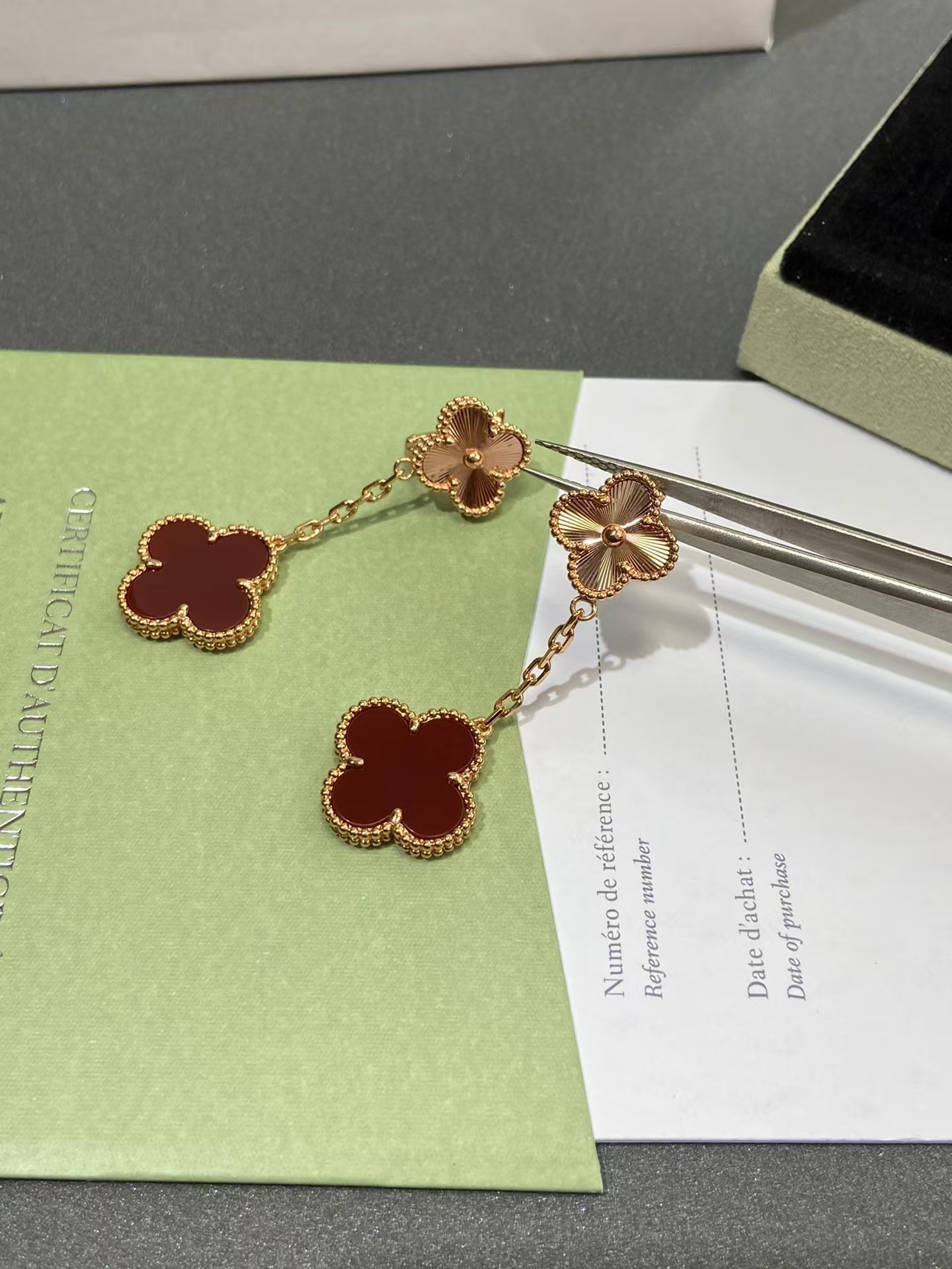 VCA Magic Alhambra Earrings, 2 Motifs - Original Replica Club