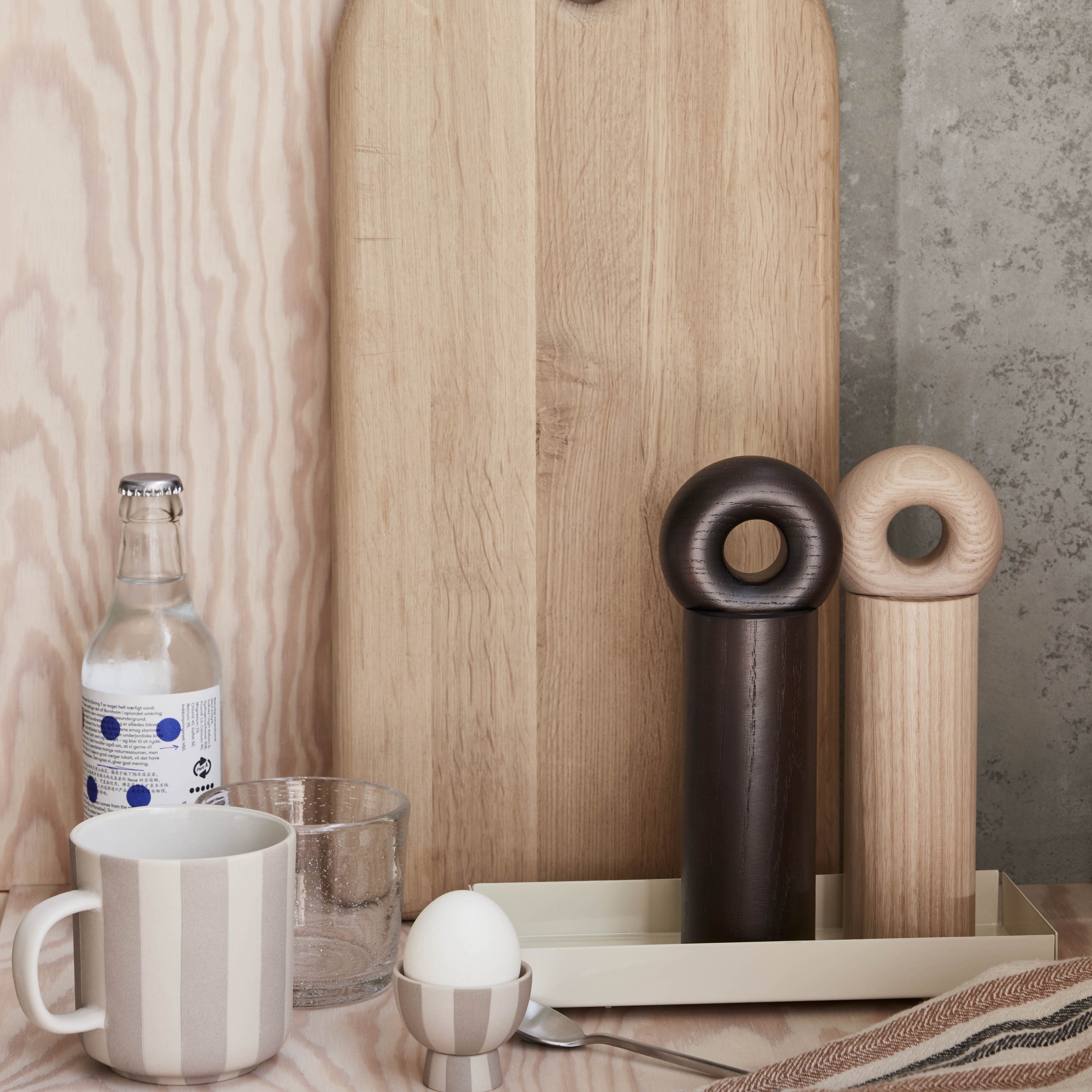 OYOY Living Hoop Peper- en Zoutmolen - H 22 cm - Nature