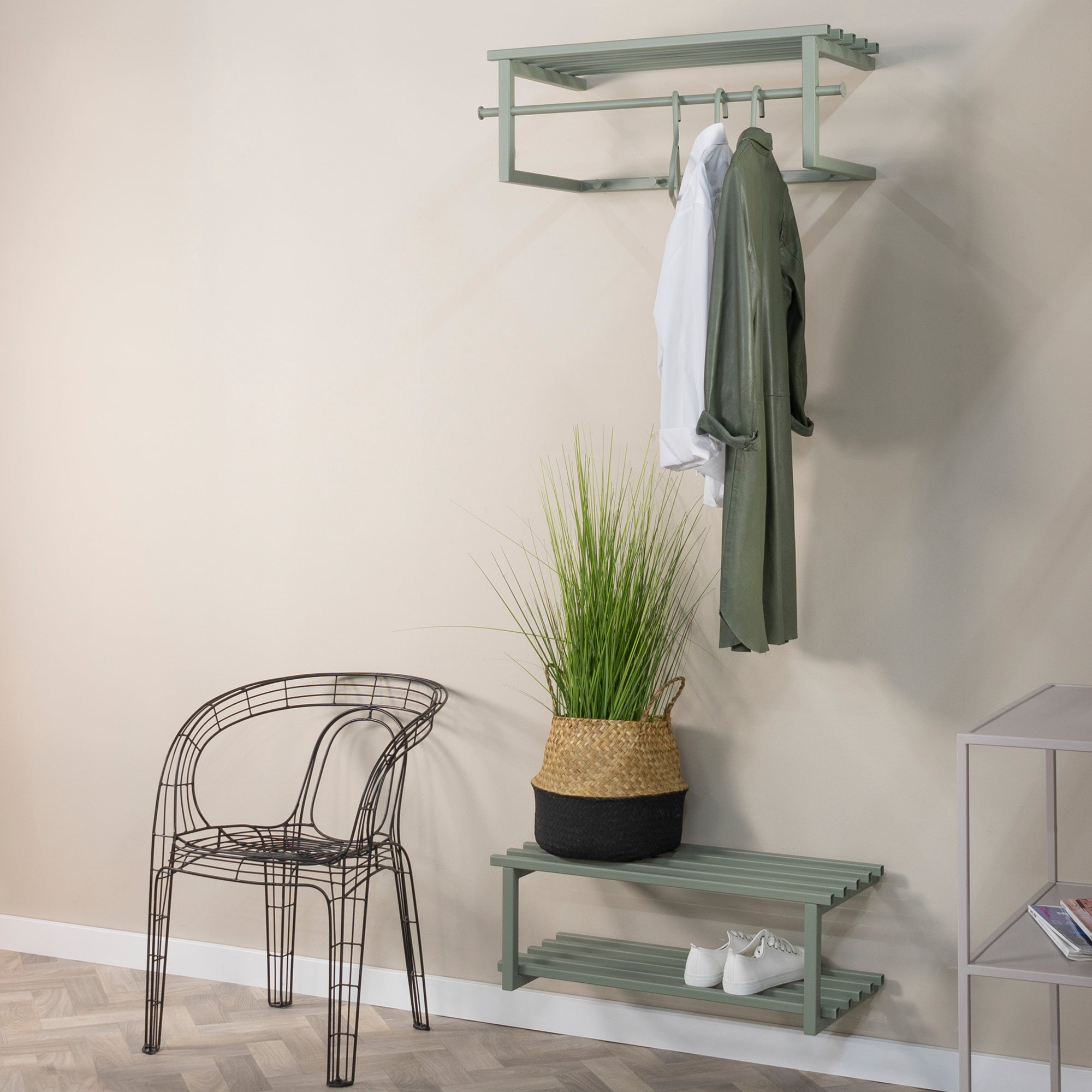 Spinder Design Rizzoli   Marco Schoenenrek - Dusty Green