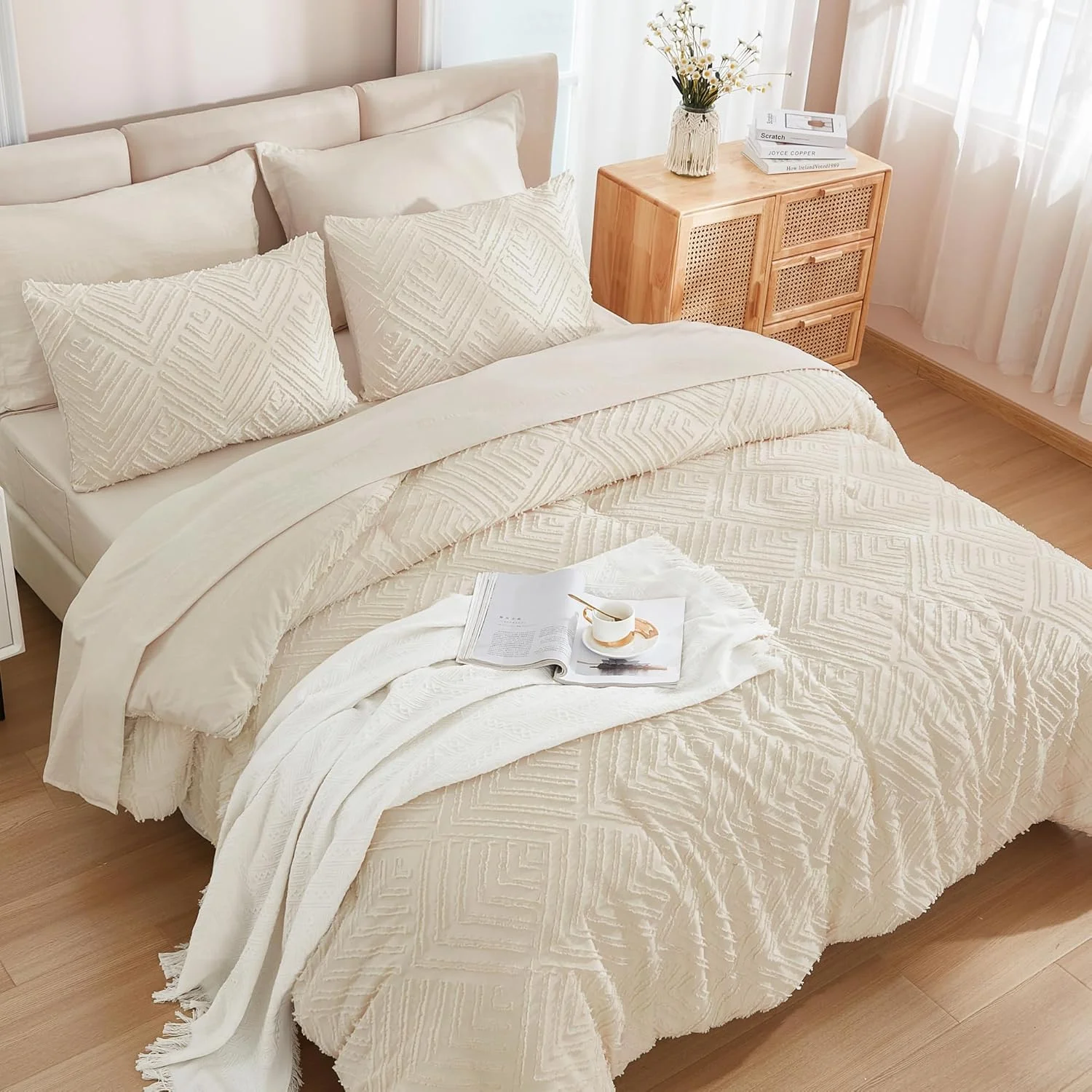 Queen Comforter Set 7 Piece Dark Emerald Green - Bed in a Bag Queen Boho Lightweight Fluffy Tufted Bedding Sets with Comforter, Sheets, Pillowcases & Shams - Image 32