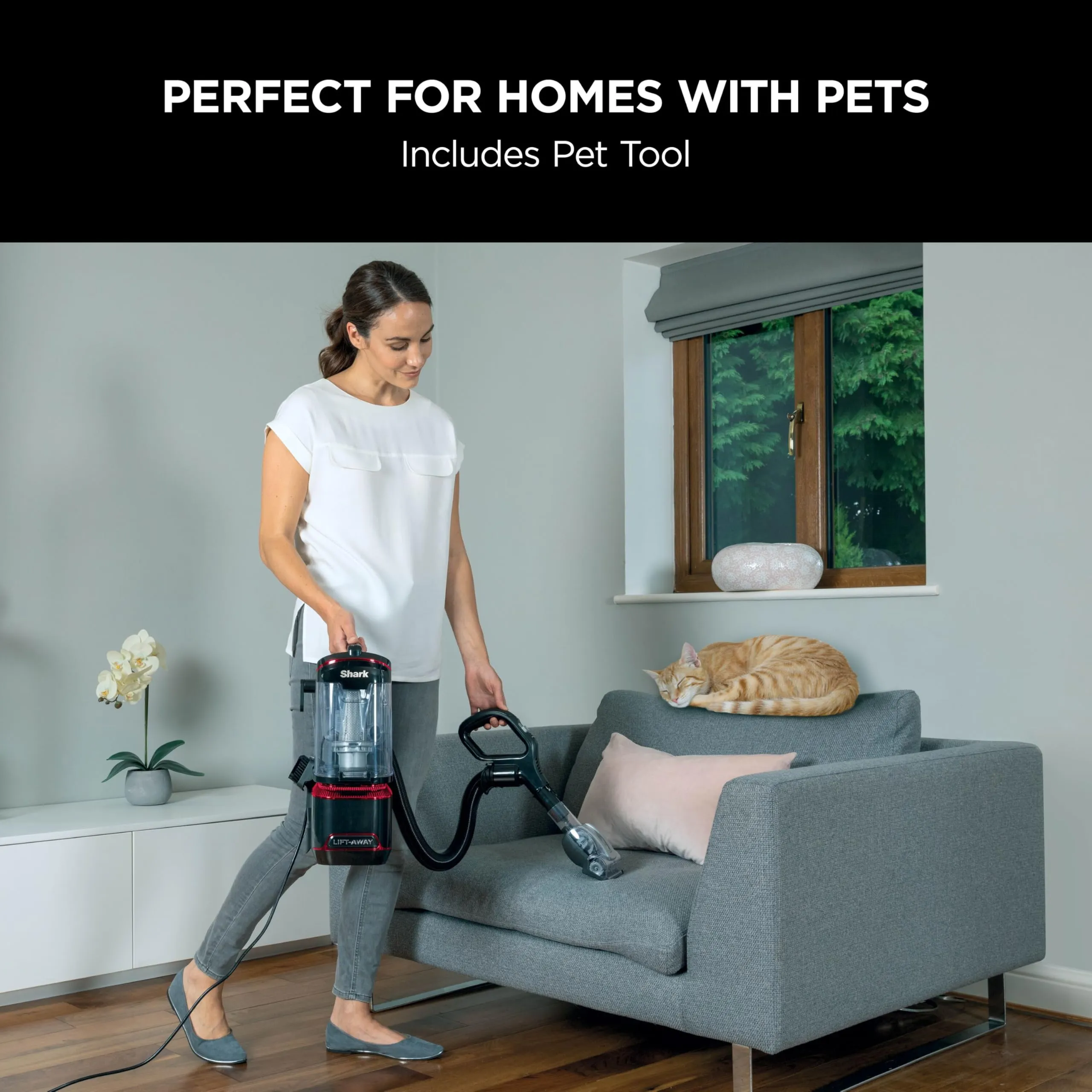 Shark Corded Upright Vacuum Cleaner 1.1L with Lift-Away Technology, Pet Model, LED Headlights