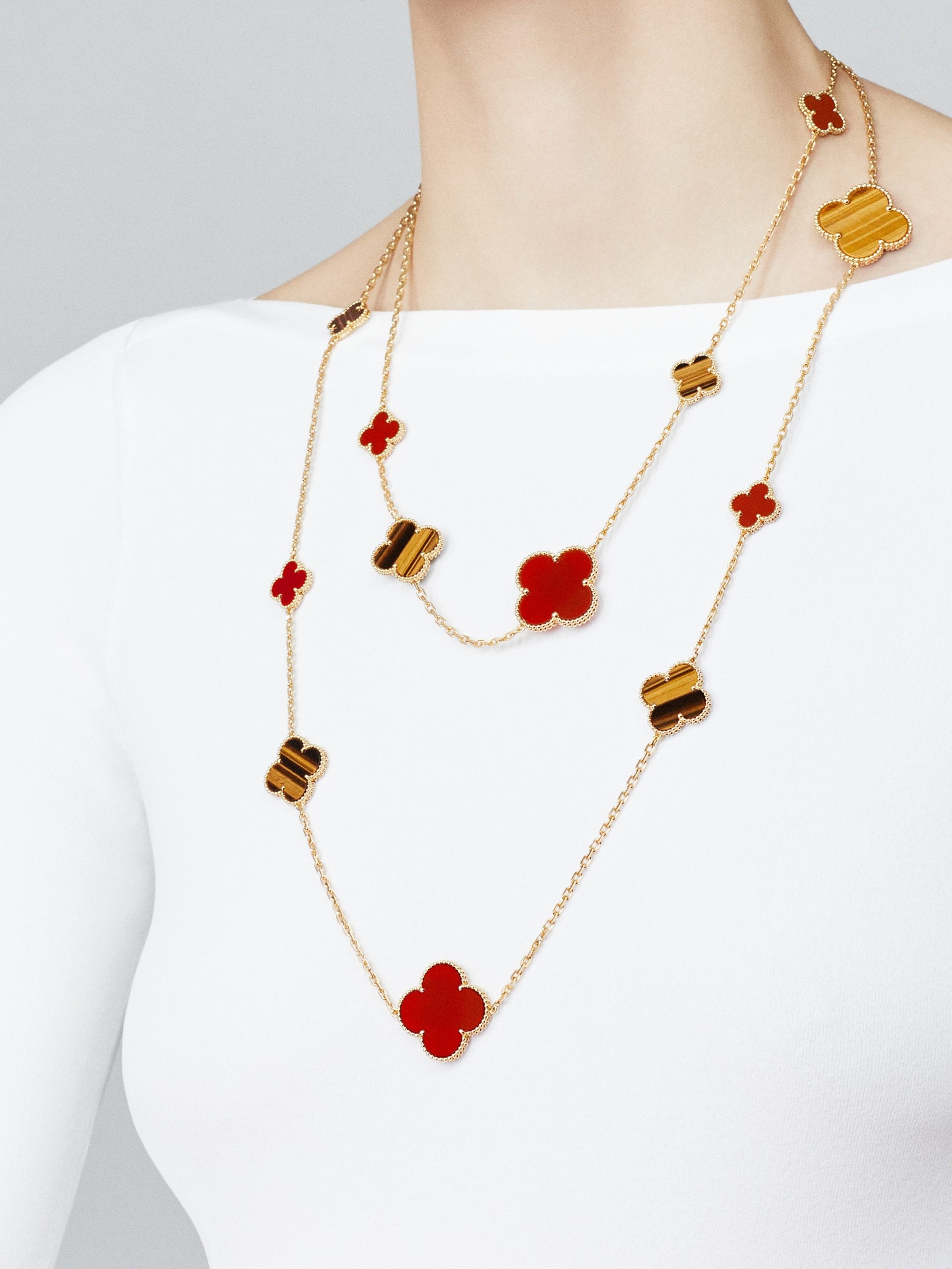 Replicate Magic Alhambra long necklace, 16 motifs(1:1 replica) - Original Replica Club