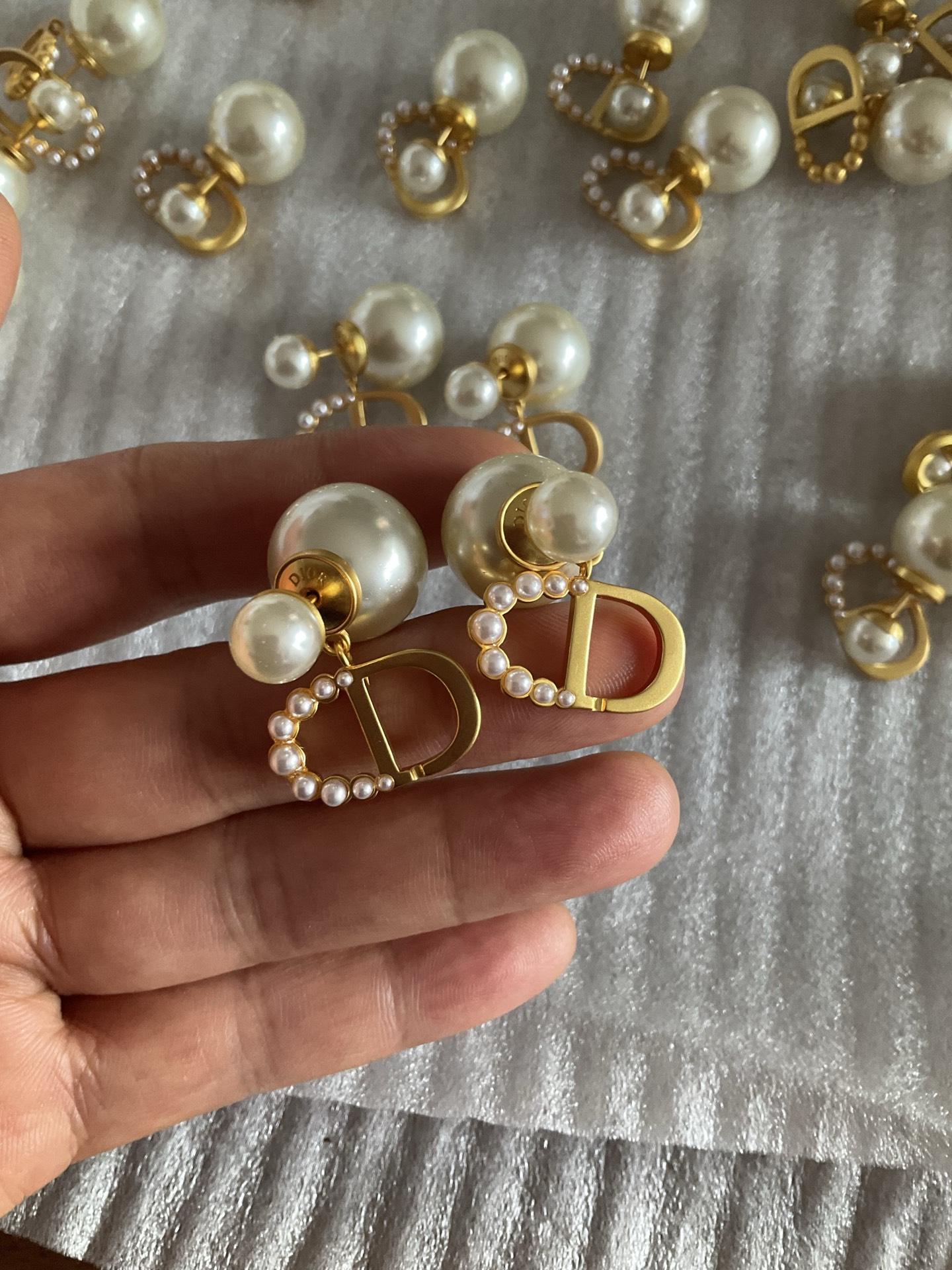 Dior CD Letter Drop Pearl Earrings - Original Replica Club