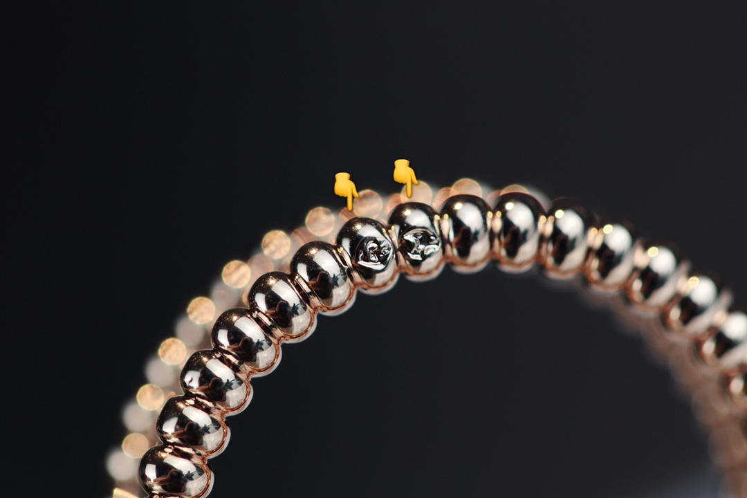 VCA Perlee Signature Ring - Original Replica Club