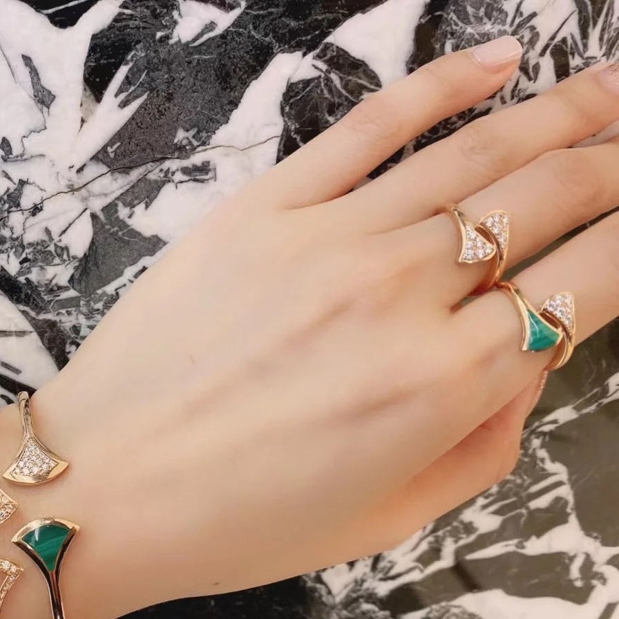 Bvlgari Diamond Divas' Dream Ring - Original Replica Club