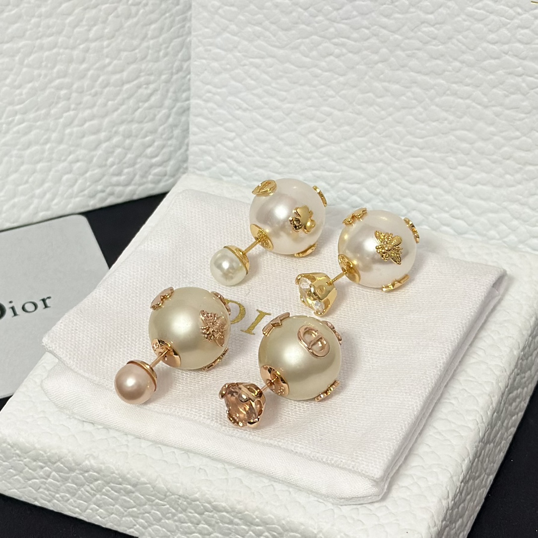 Dior New Two Pearls Stud Earrings - Original Replica Club