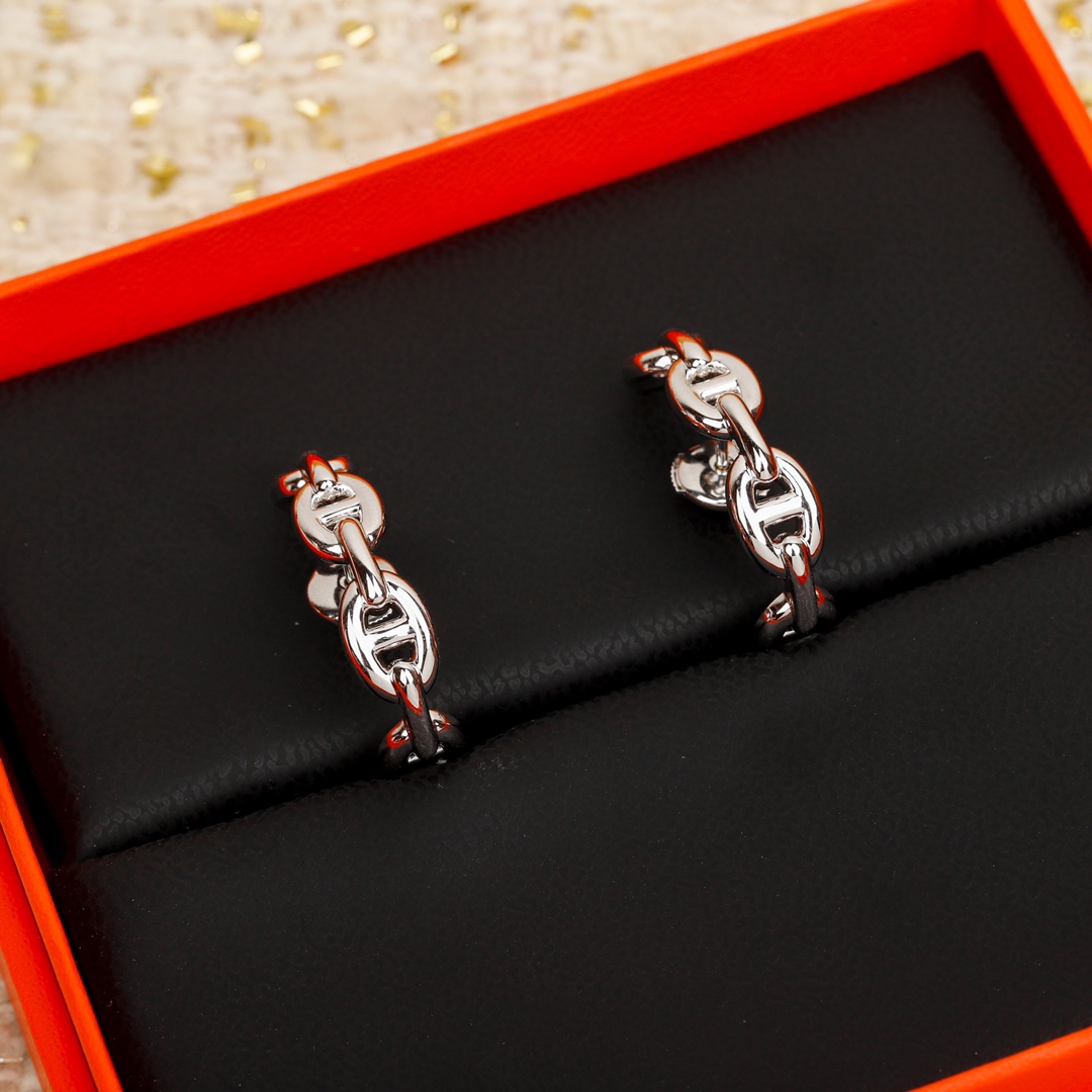 Hermes Pig Nose Half Hoop Earrings - Original Replica Club