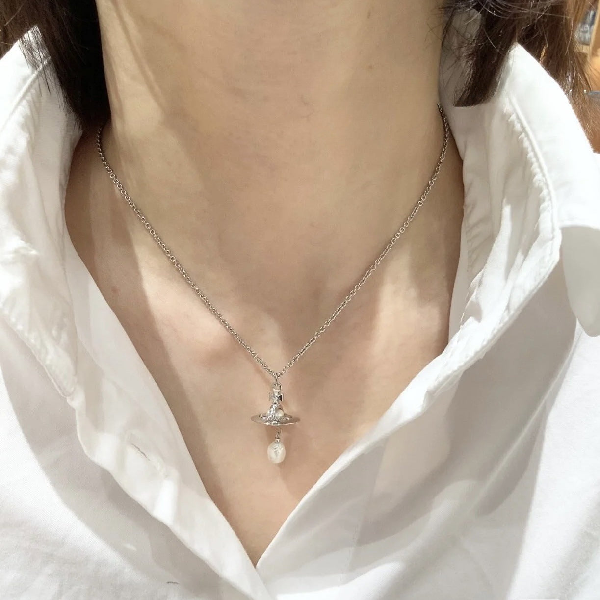 Vivienne Westwood Teardrop Saturn Necklace - Original Replica Club