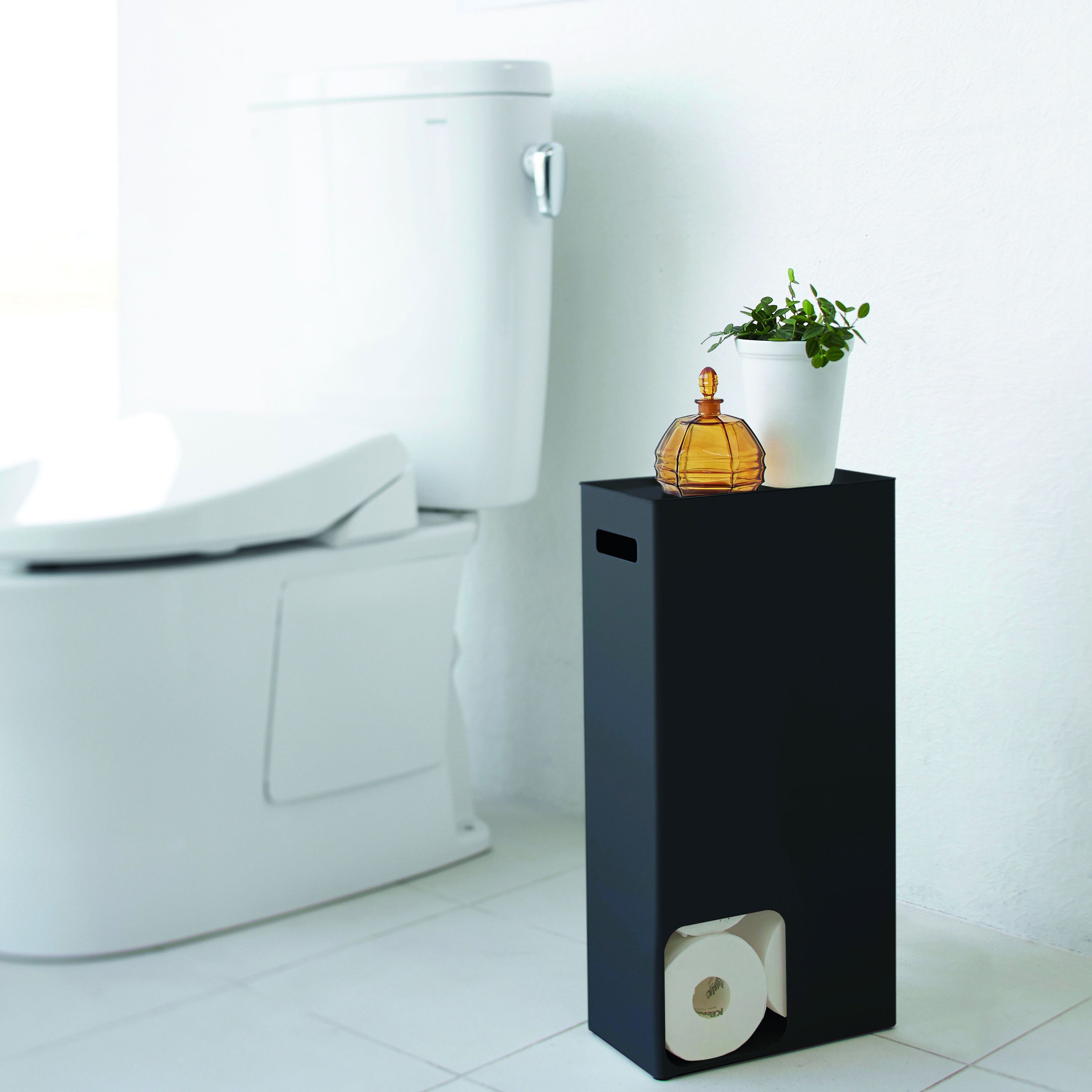 Yamazaki Tower Toiletrolhouder - Zwart