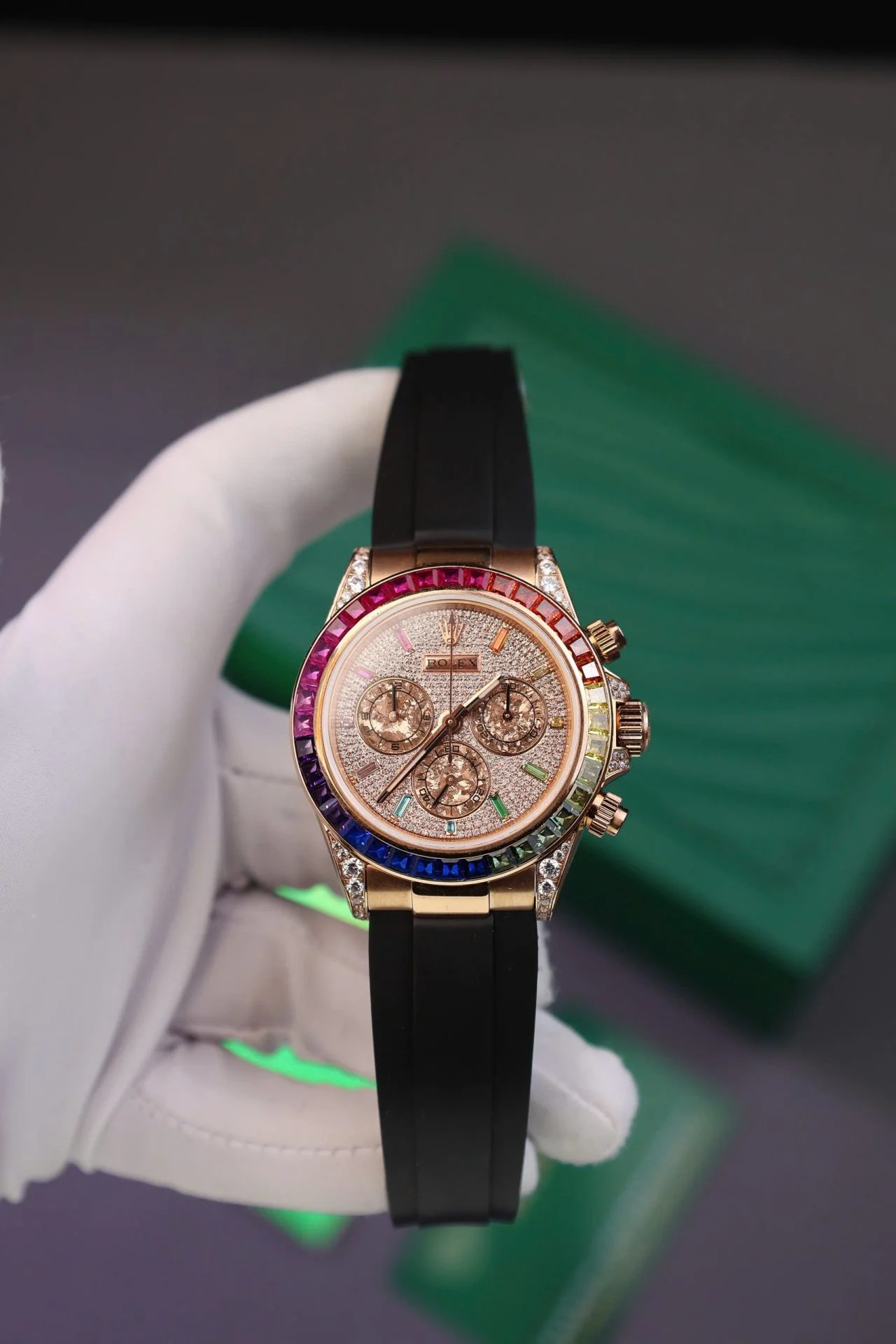 Replica Rolex Cosmograph Daytona Rainbow Rubber Strap 40mm