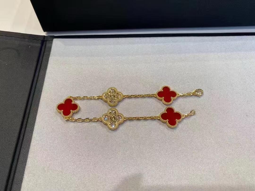 VCA Red Carnelian and Gold Vintage Alhambra Bracelet 5 Motifs - Original Replica Club