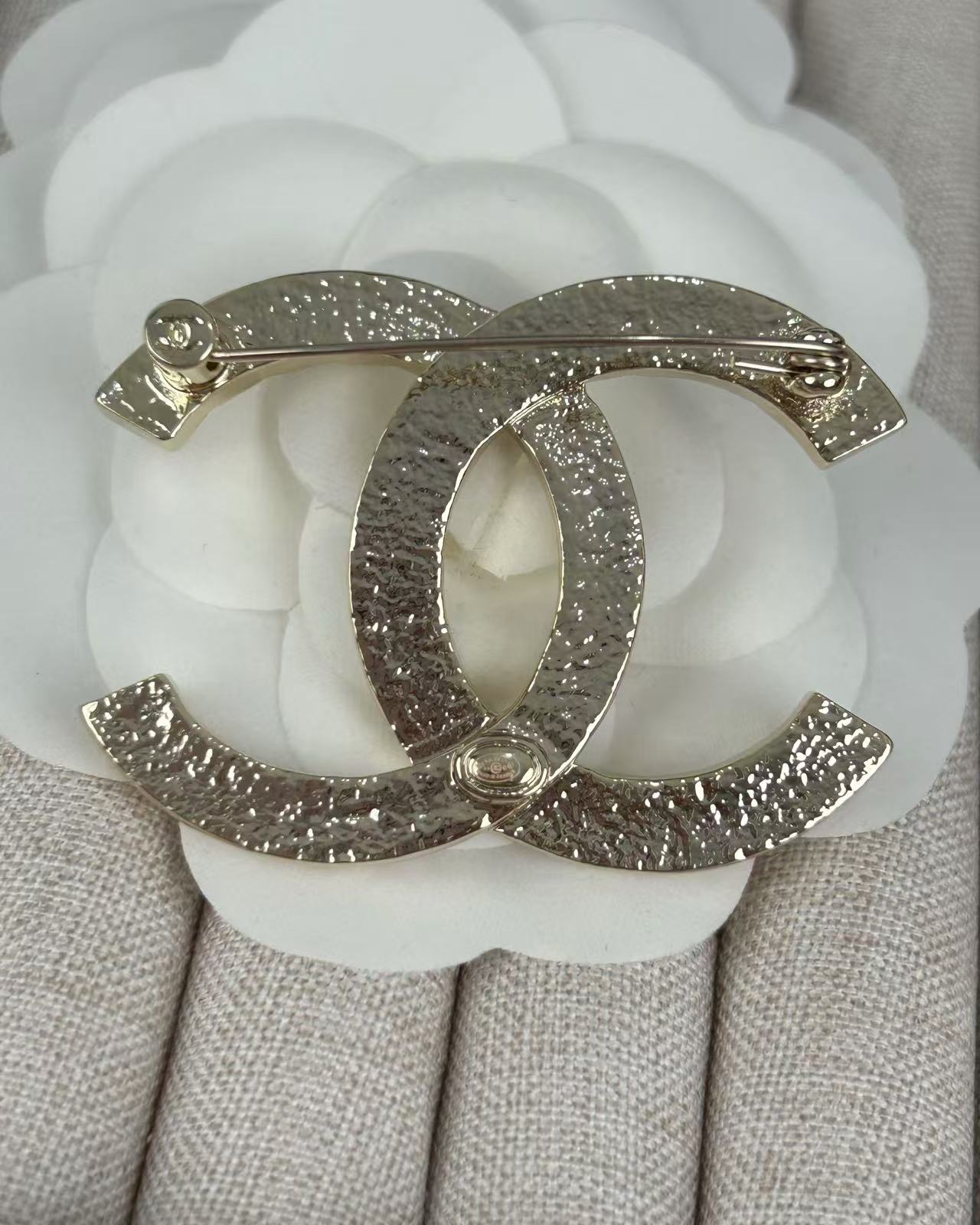 Chanel Light Gold Classic CC Brooch - Original Replica Club