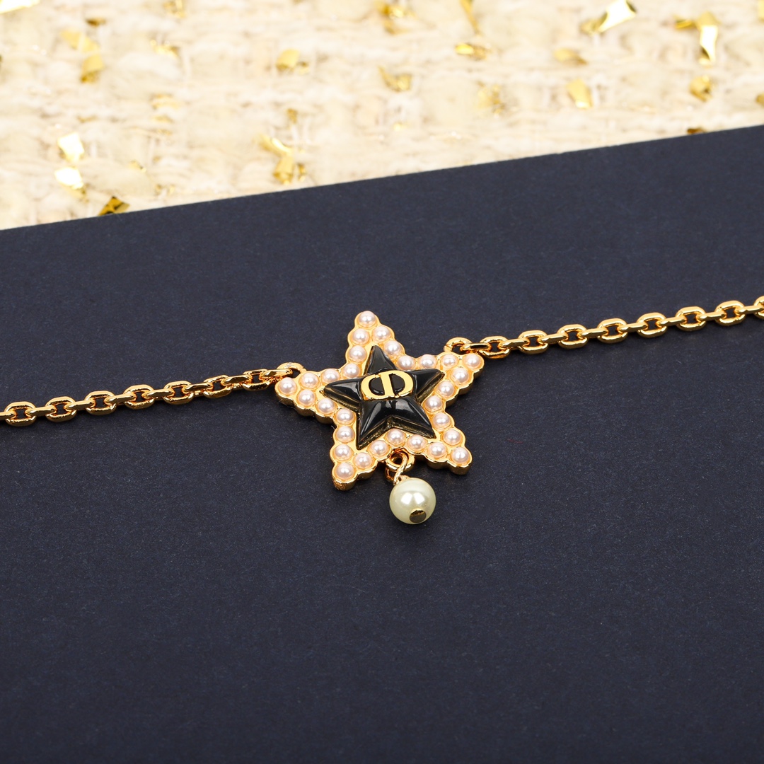 Dior Black Star Pendant Necklace - Original Replica Club