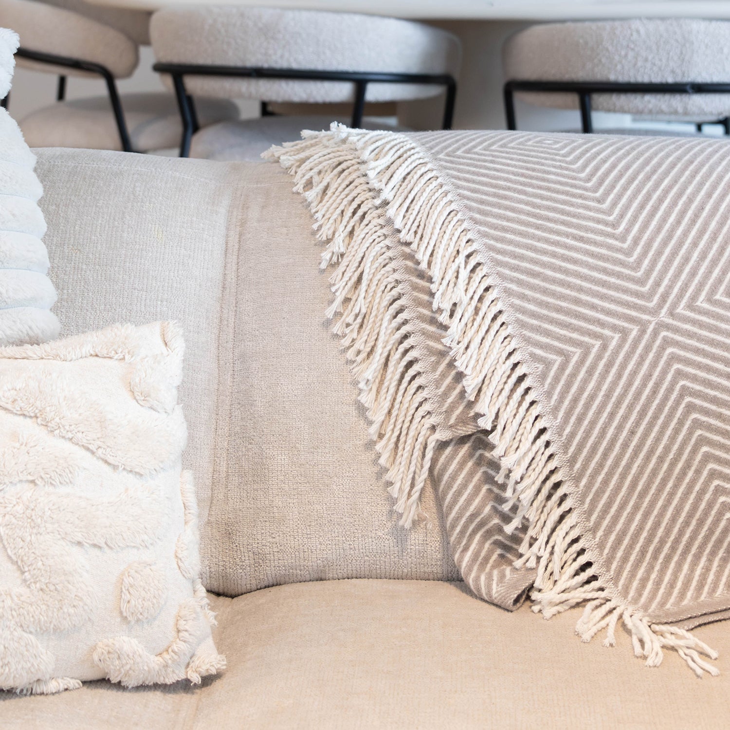 Atmooz Plaid Glow – 150x200cm – Taupe – Katoenmix – Met Franjes