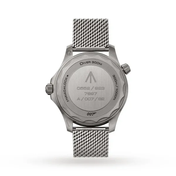 Omega Seamaster Men Automatic Black Titanium 007 Watch O21090422001001