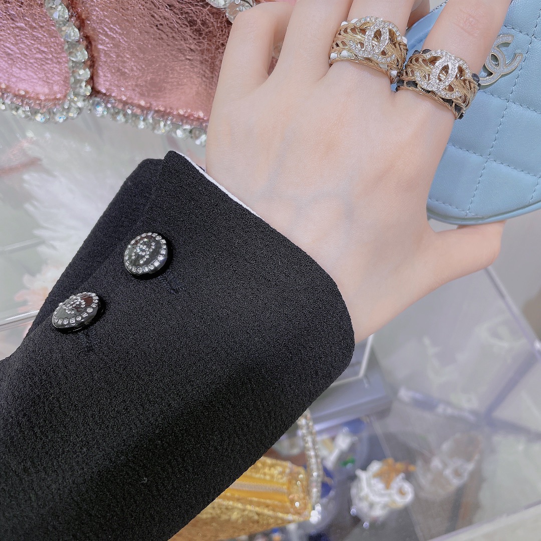 Chanel Wide Hollow Leather Wrap Vintage Ring - Original Replica Club