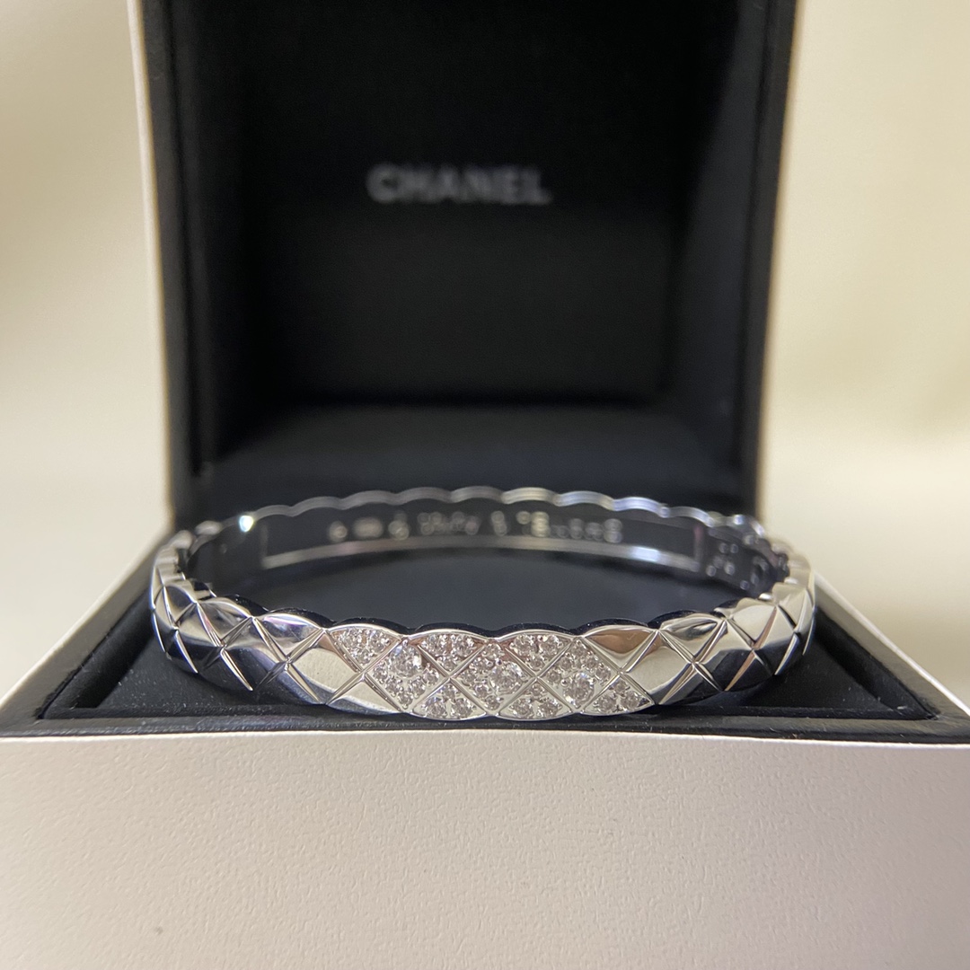 Chanel Coco Crush Bangle Bracelet - Original Replica Club