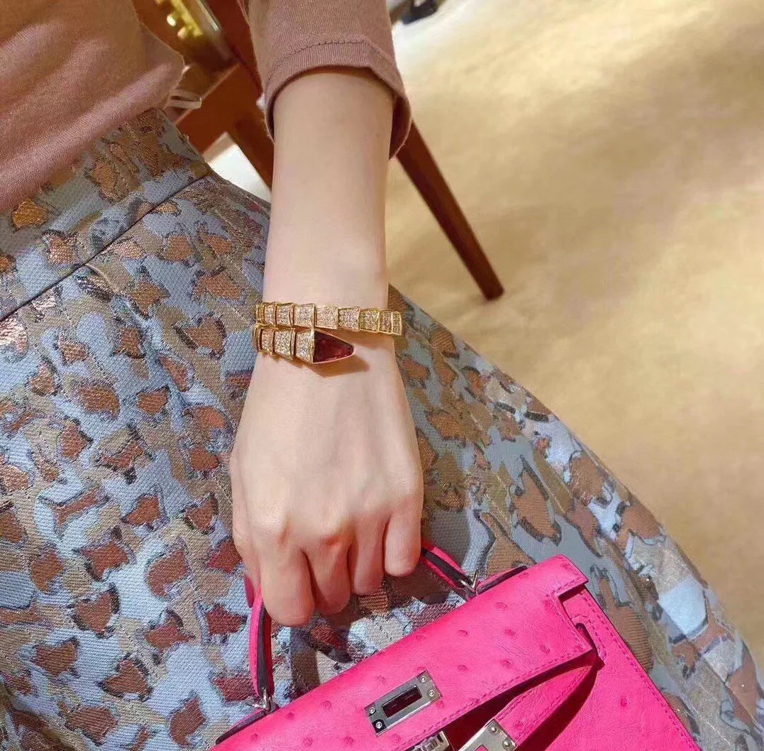 Dupe Bvlgari Serpenti Viper Bracelet in Rose Gold with Diamond and Rubellite - Original Replica Club