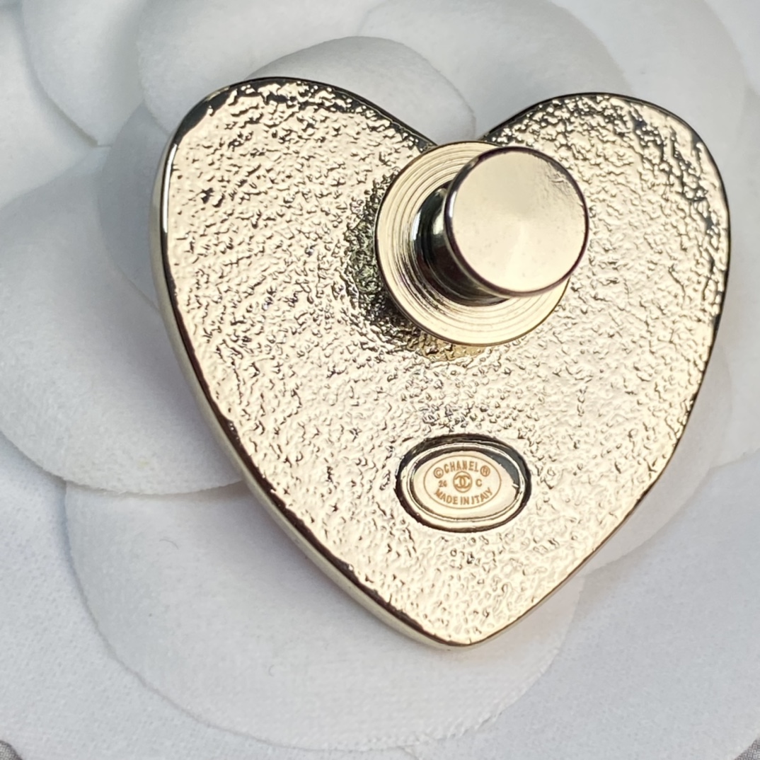 Chanel Pink Heart Brooch - Original Replica Club