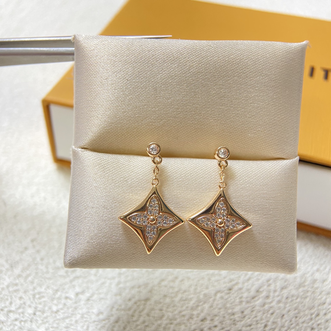 Louis Vuitton Idylle Blossom Ear Stud Earrings - Original Replica Club