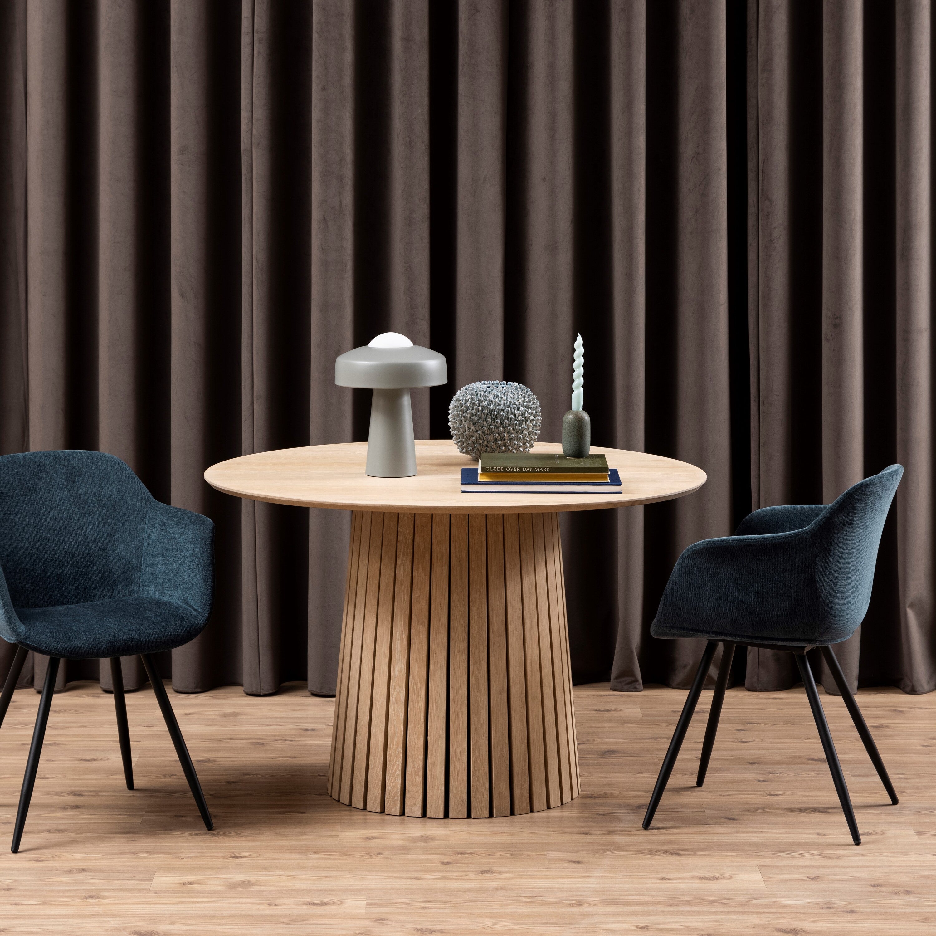 Blokker Tower Eettafel Ø 120 cm - Eiken