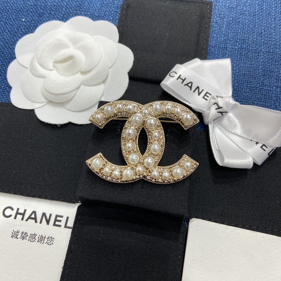 Chanel Light Gold Pave Pearl Brooch - Original Replica Club