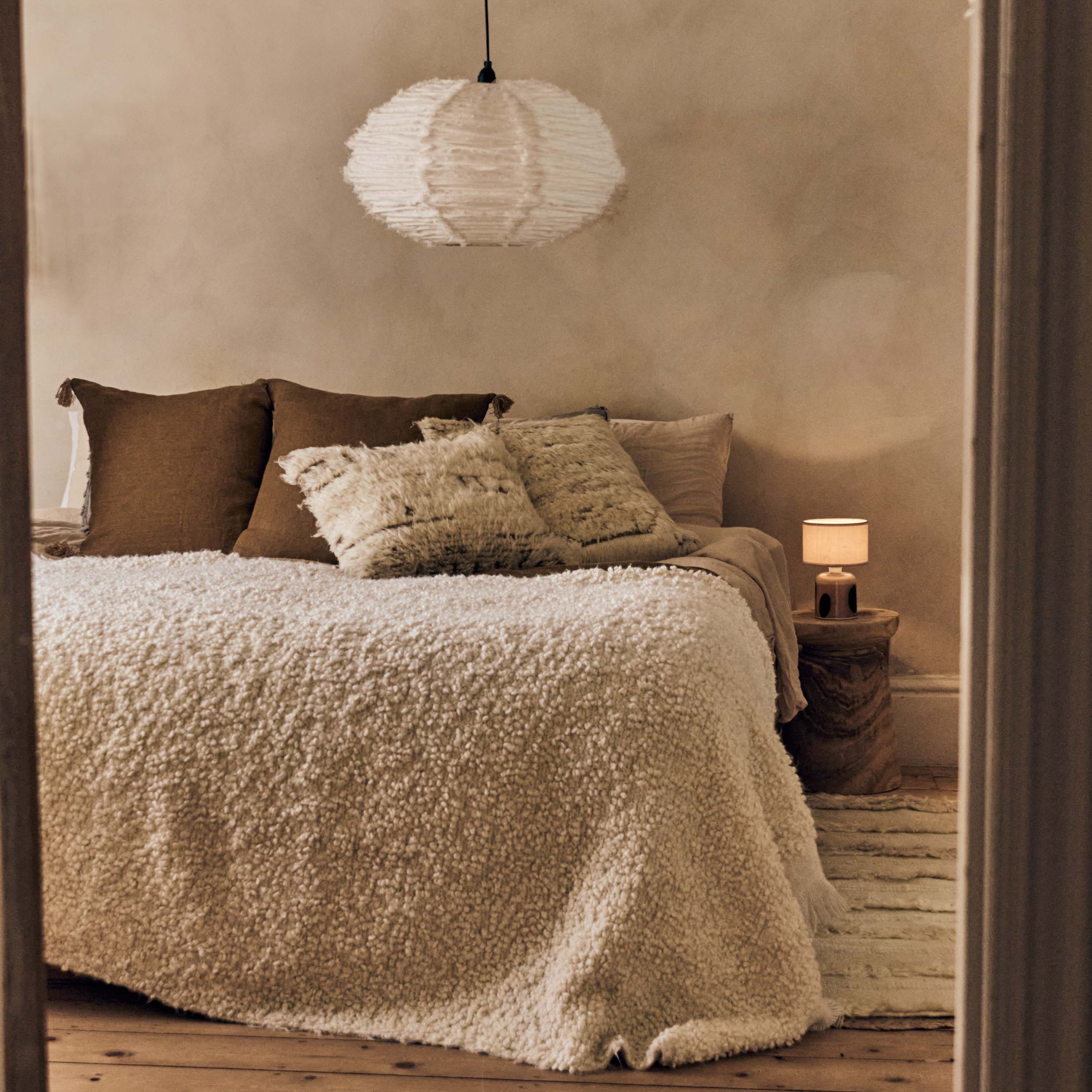 Kirsten Boucle Throw, Cream