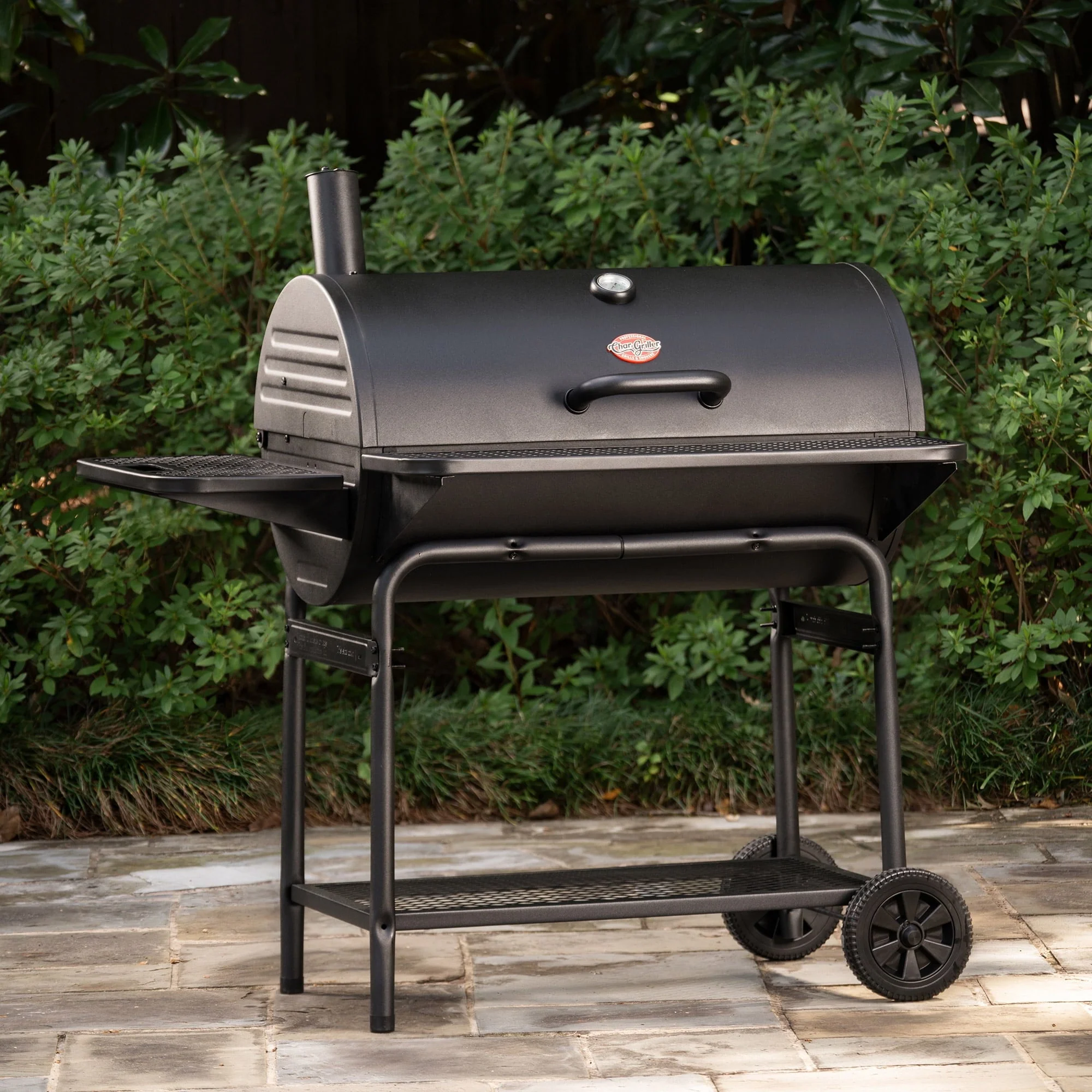 Char-Griller Pro Deluxe XL Charcoal Barrel Grill - Image 2